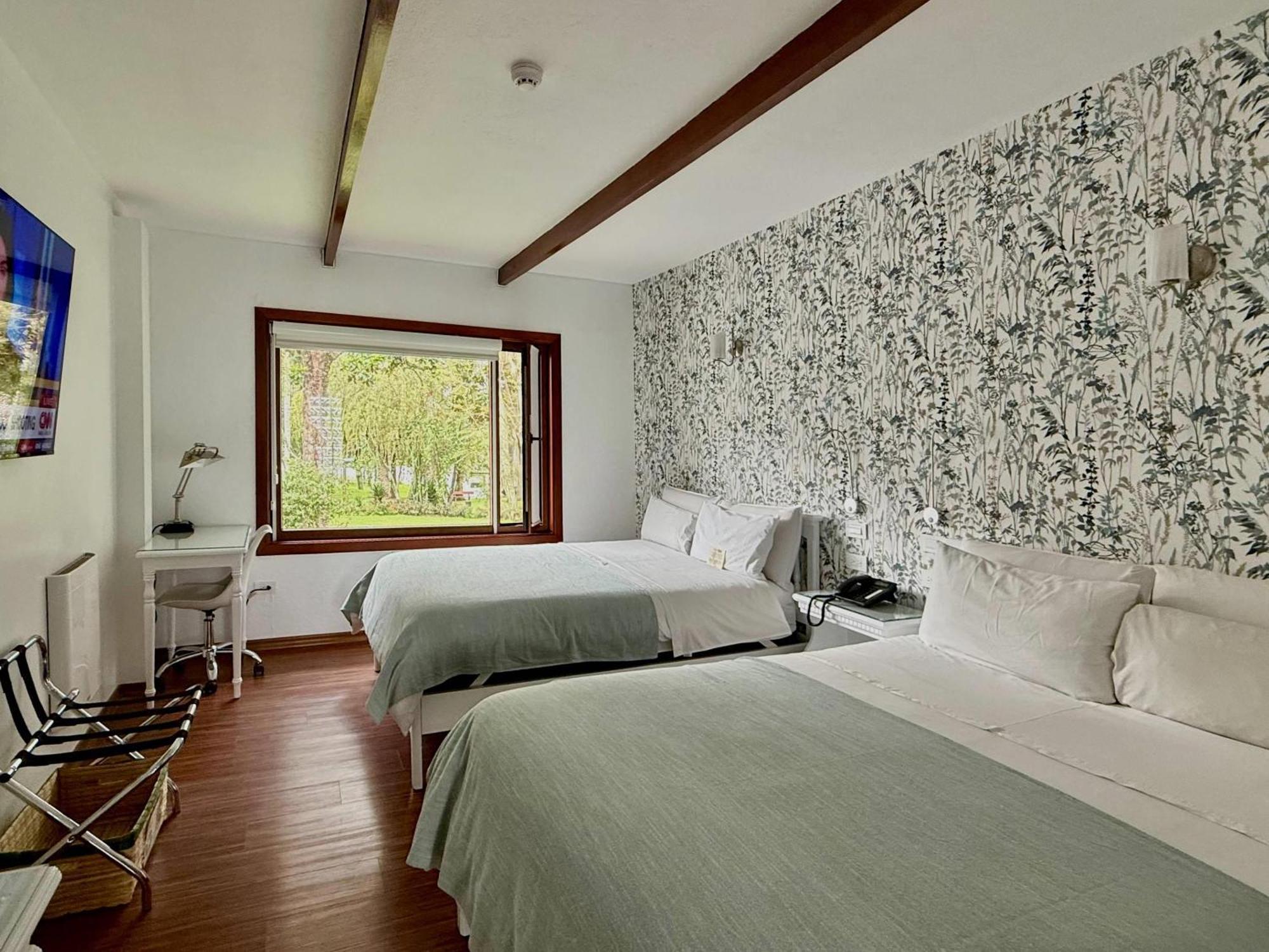Standard Double Room with Two Double Beds and Garden View