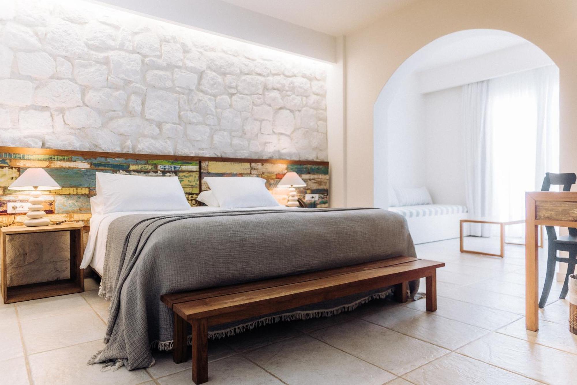 Double Room with Pool View