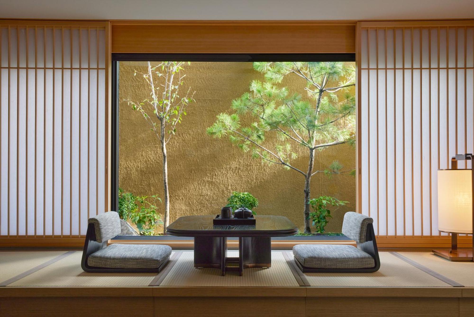 Suite with Garden View