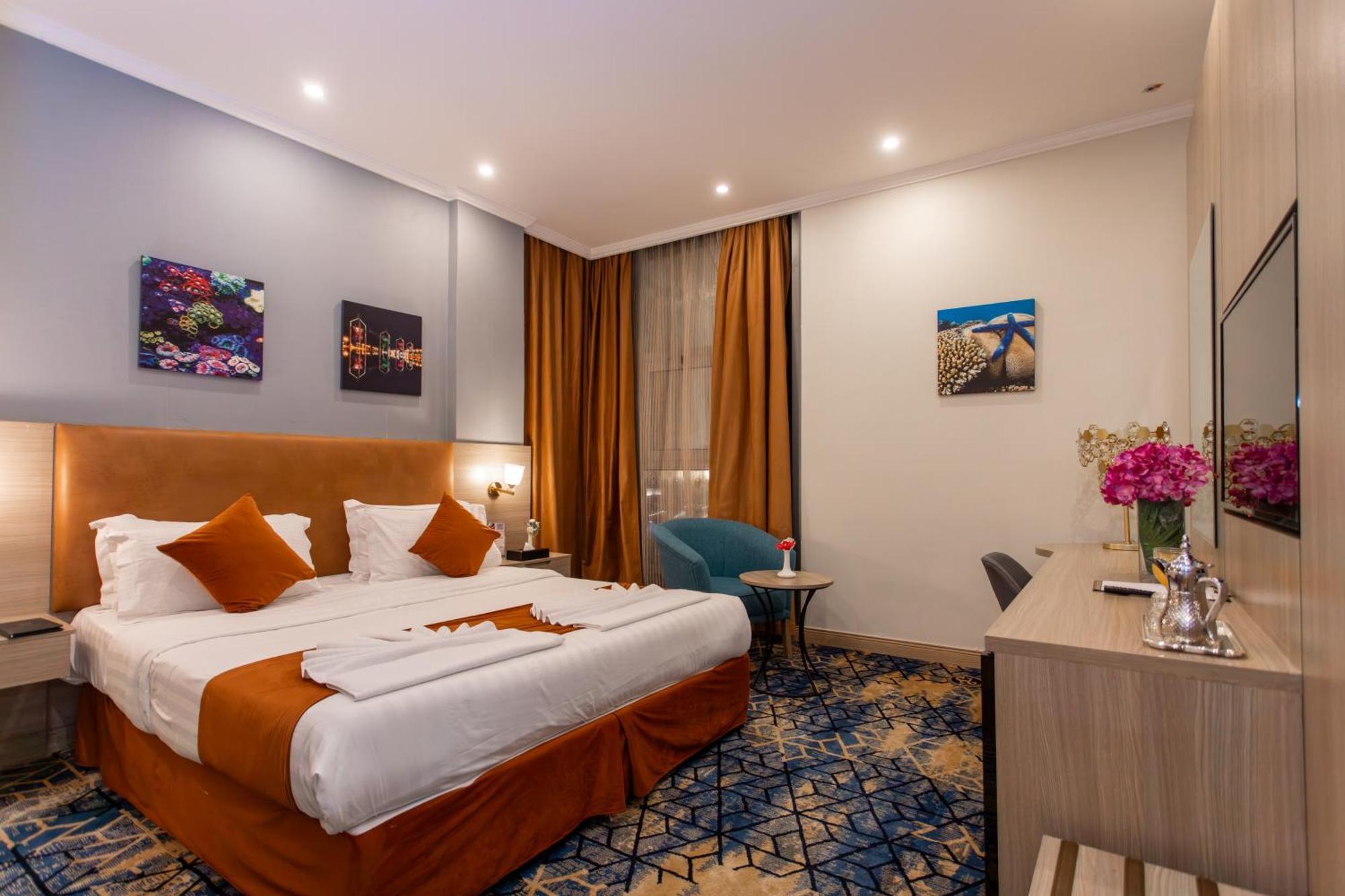 Superior King Room