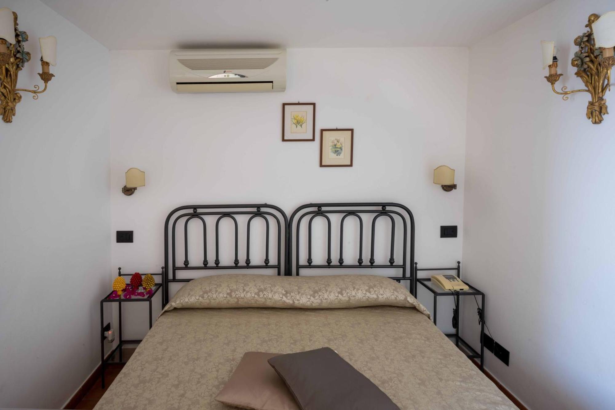 Quadruple Room with Sea View