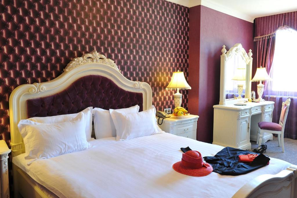 One-Bedroom Suite