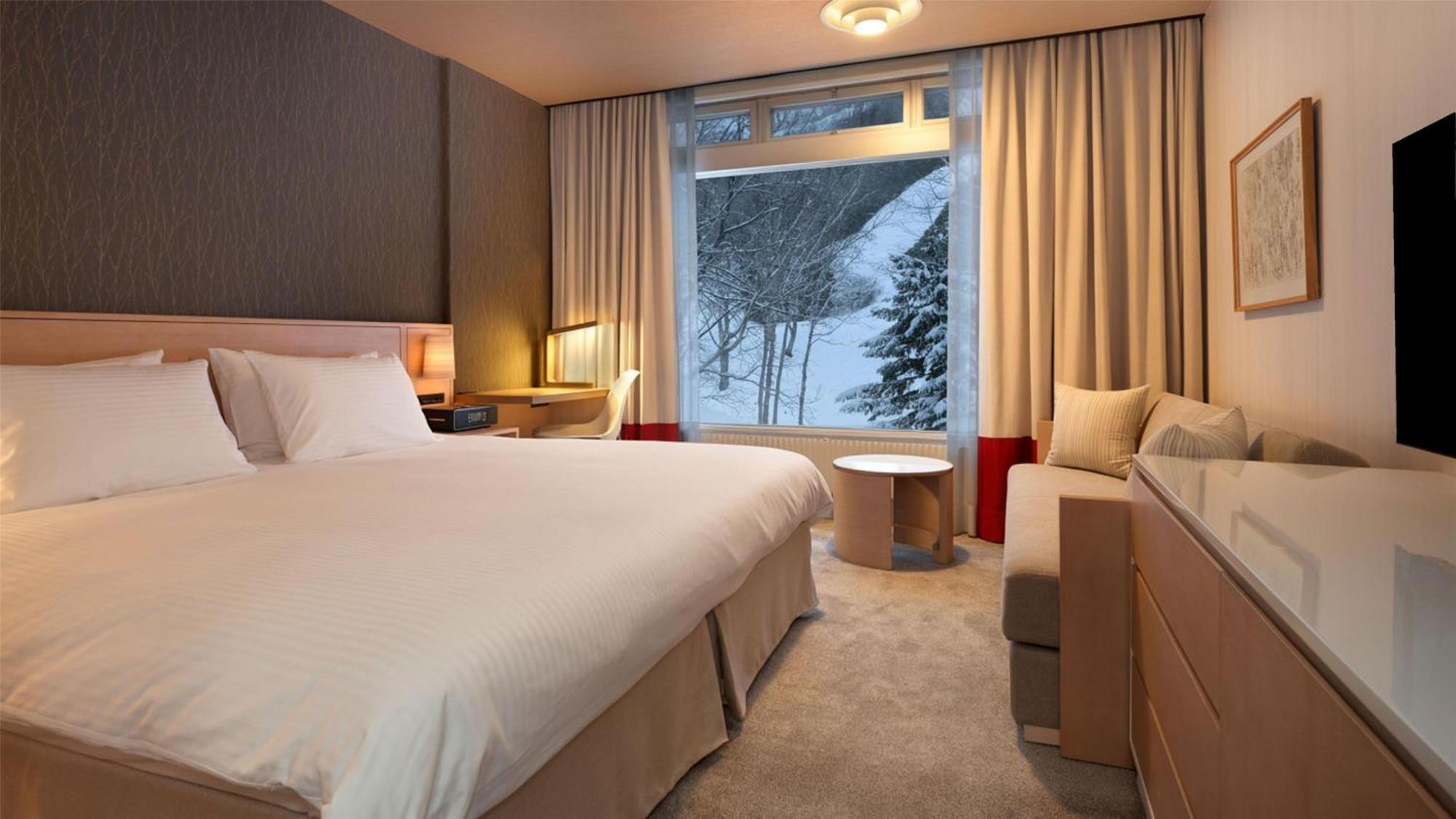King Guest Room
