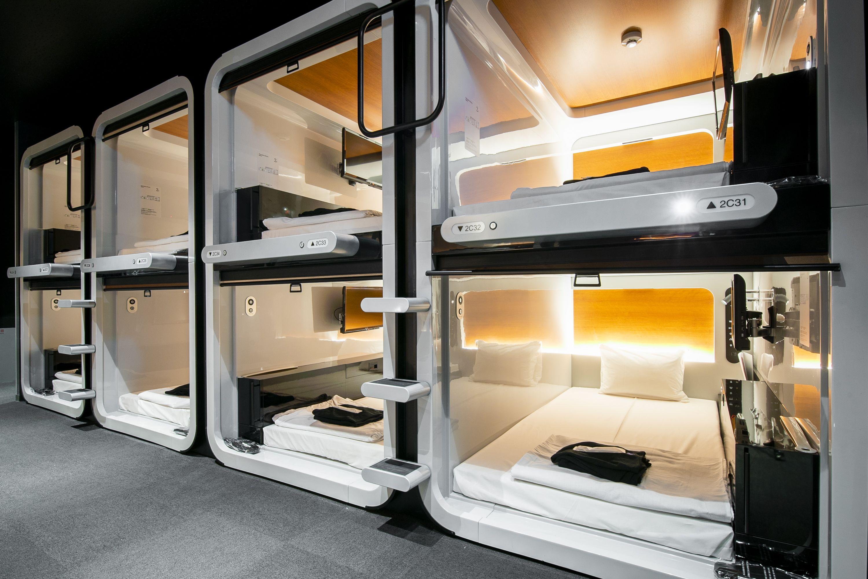Economy Class Cabin - Male Only