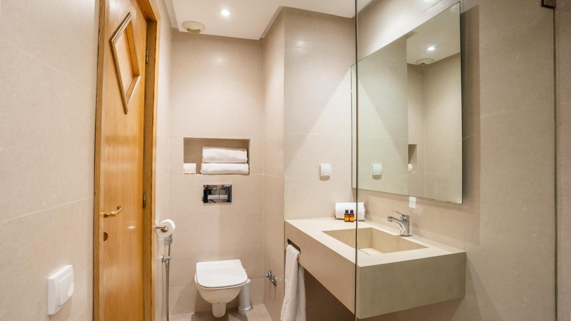 Standard Single Room