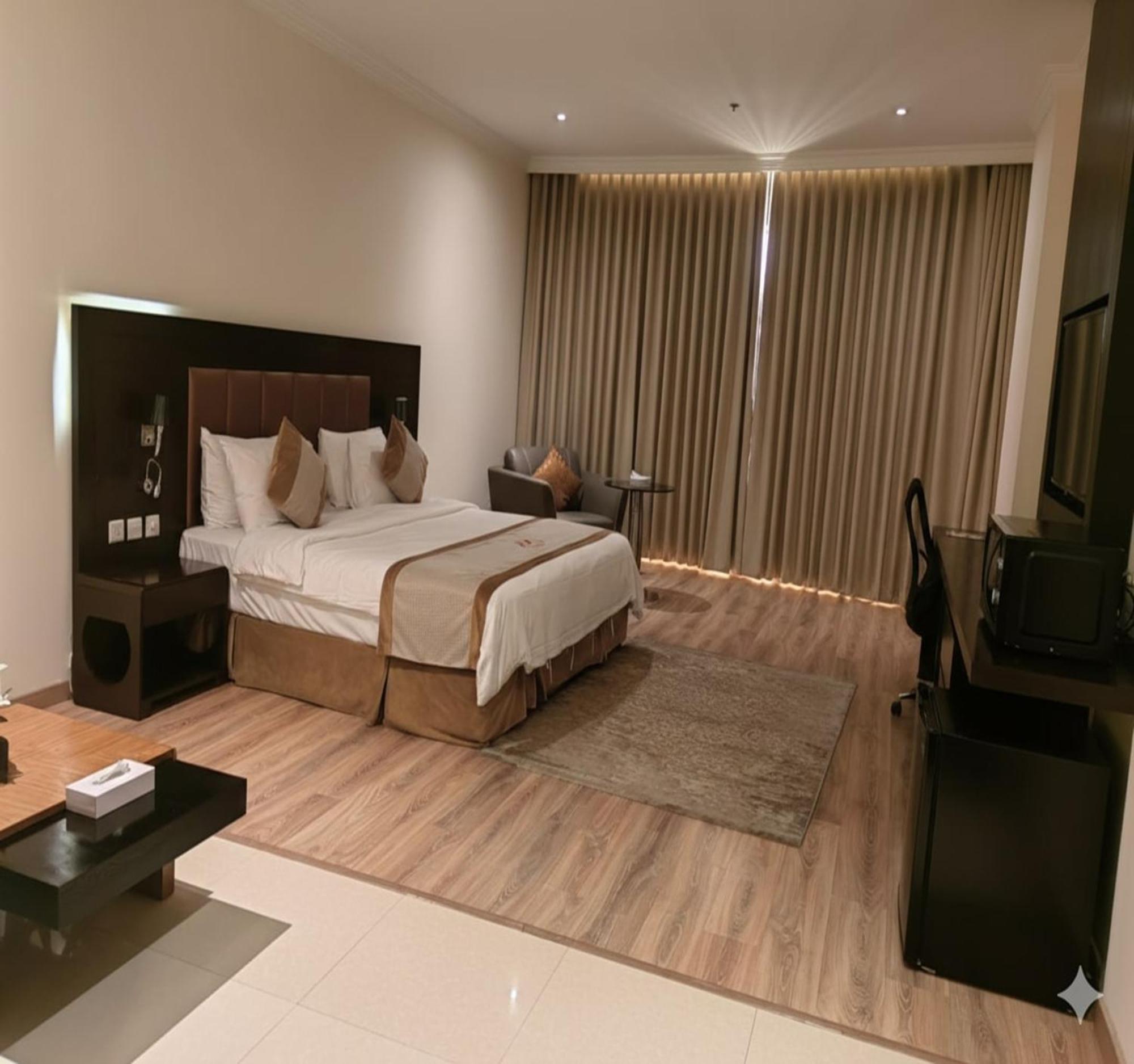 Junior Suite
