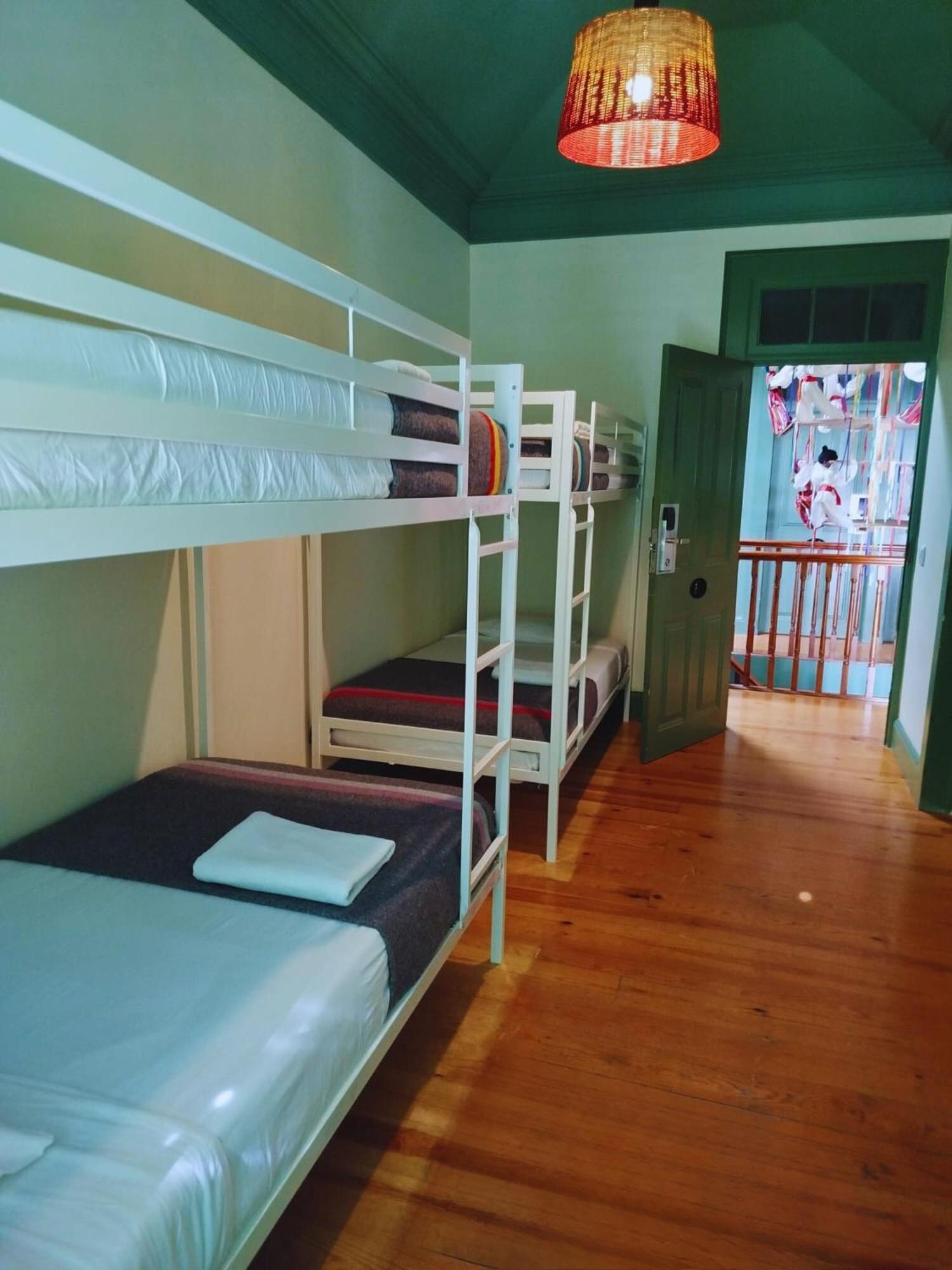 Bed in 4-Bed Mixed Dormitory Room