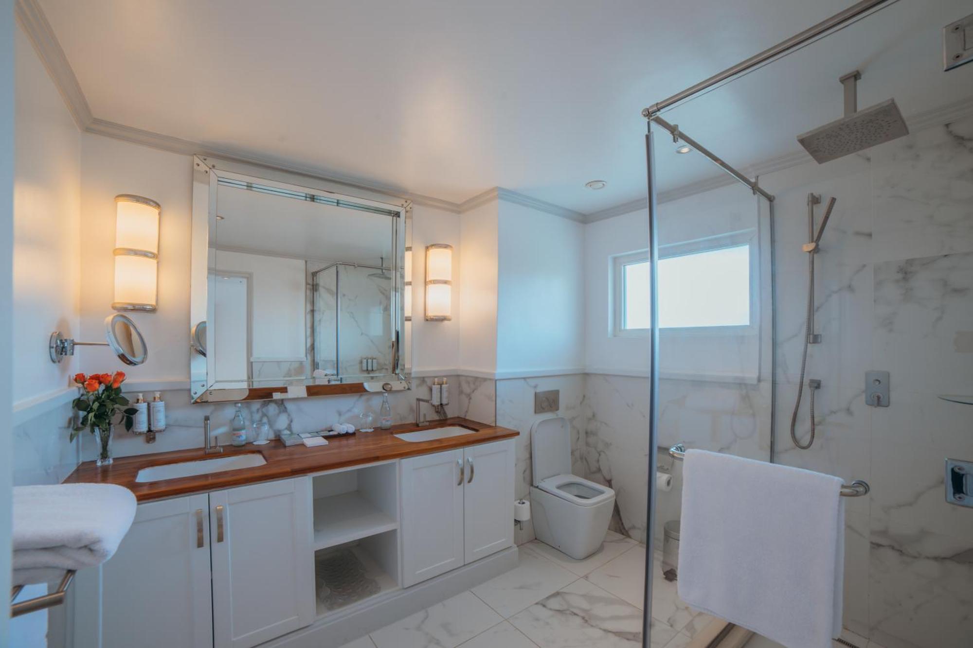 Twin Room with Sea View