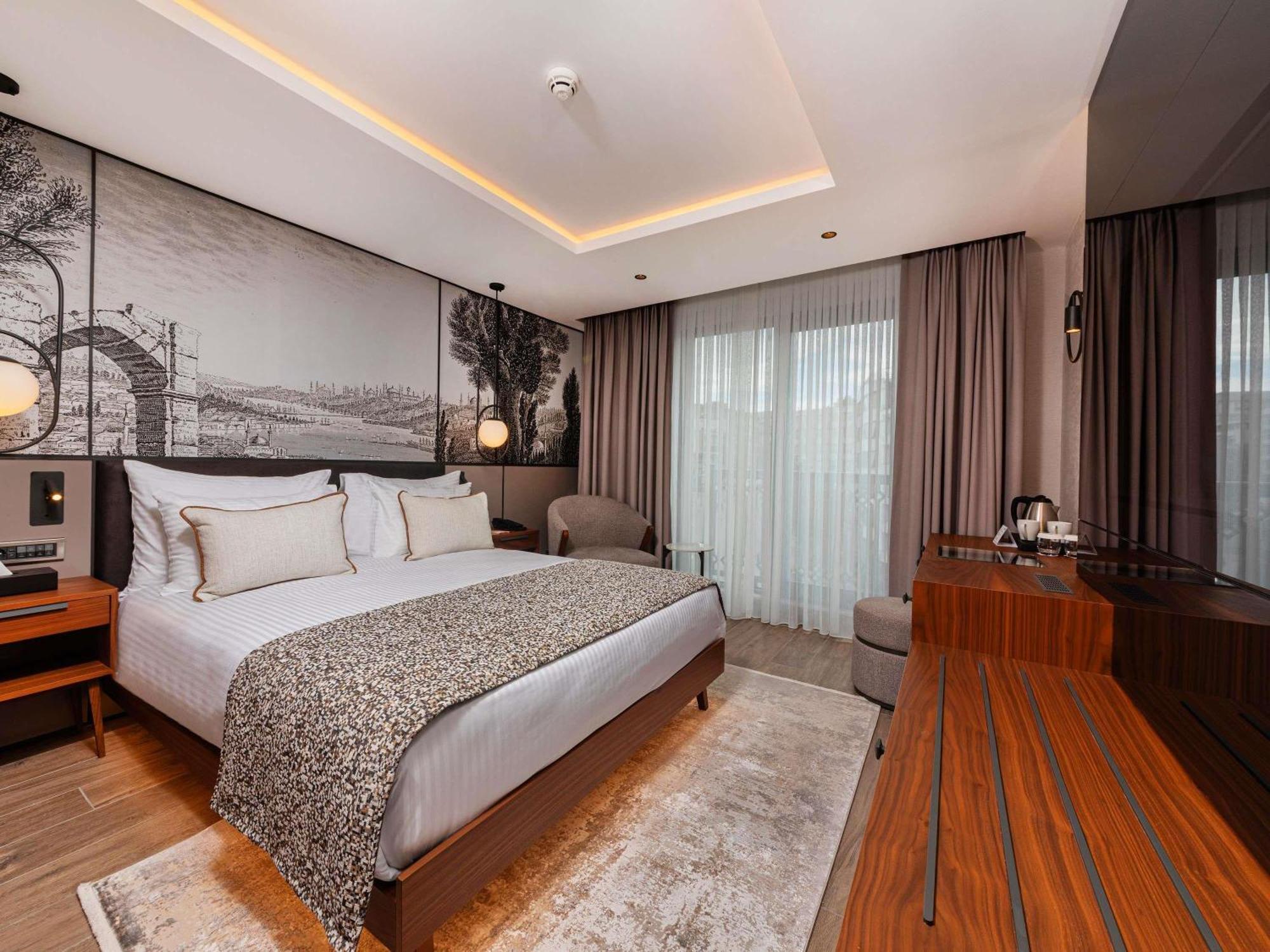 Superior Queen Room