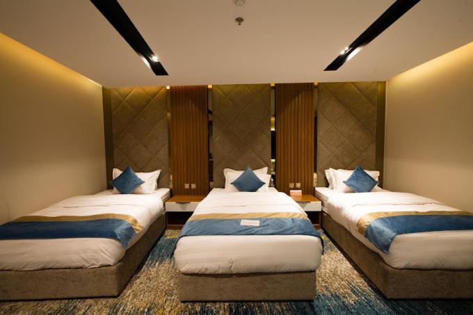 Triple Room