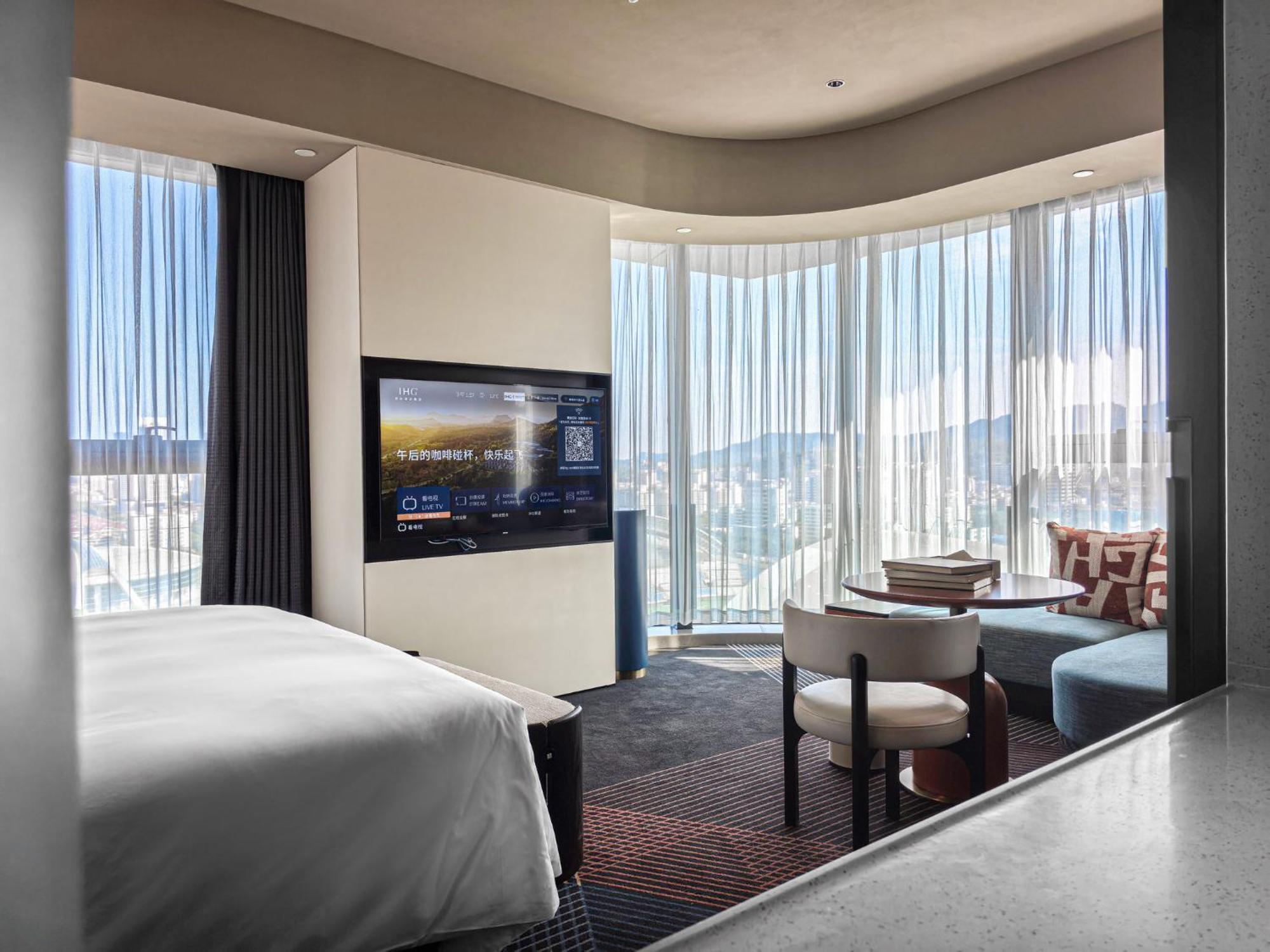 King Suite