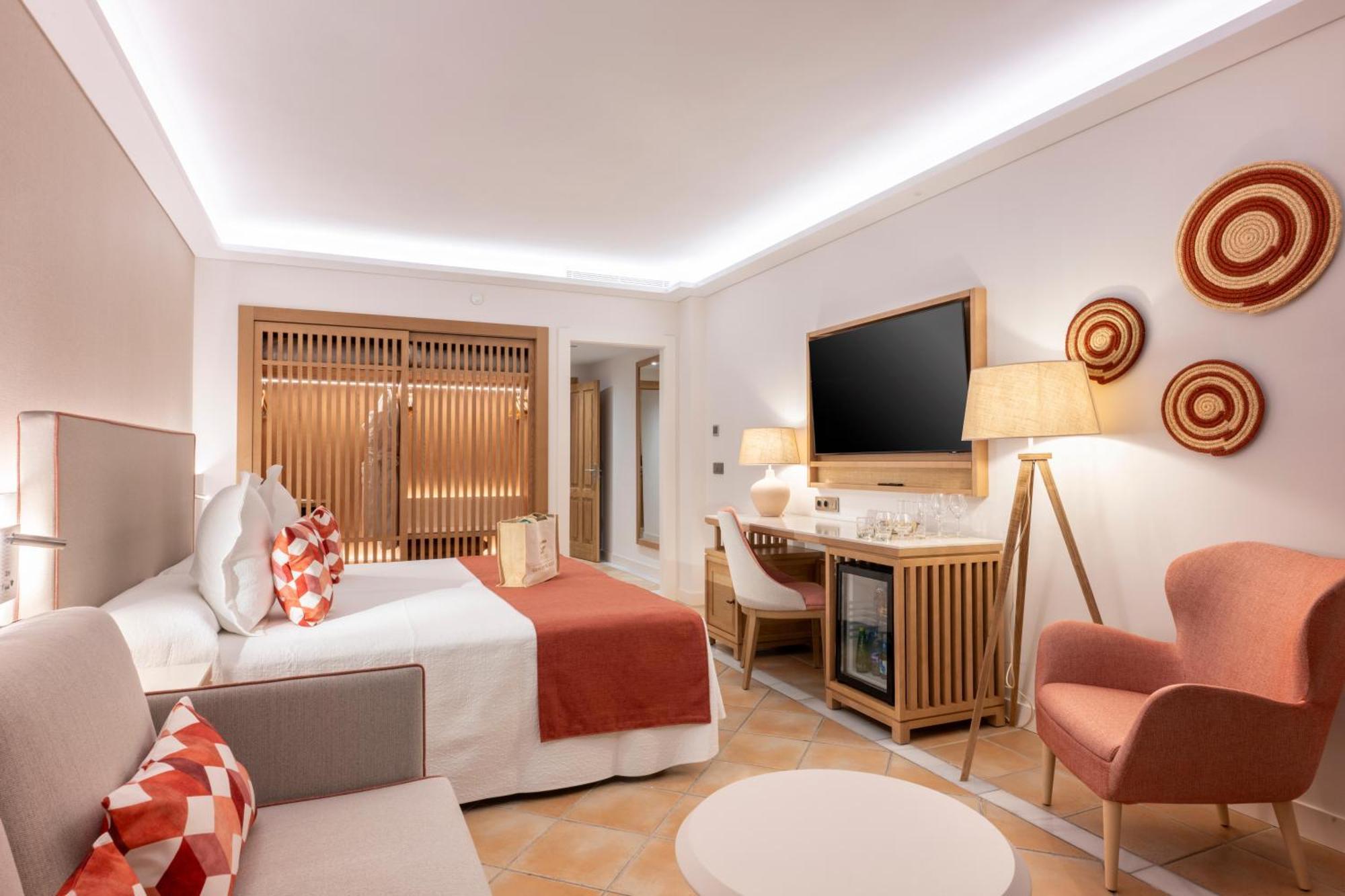 Royal Suite (4 Adults)