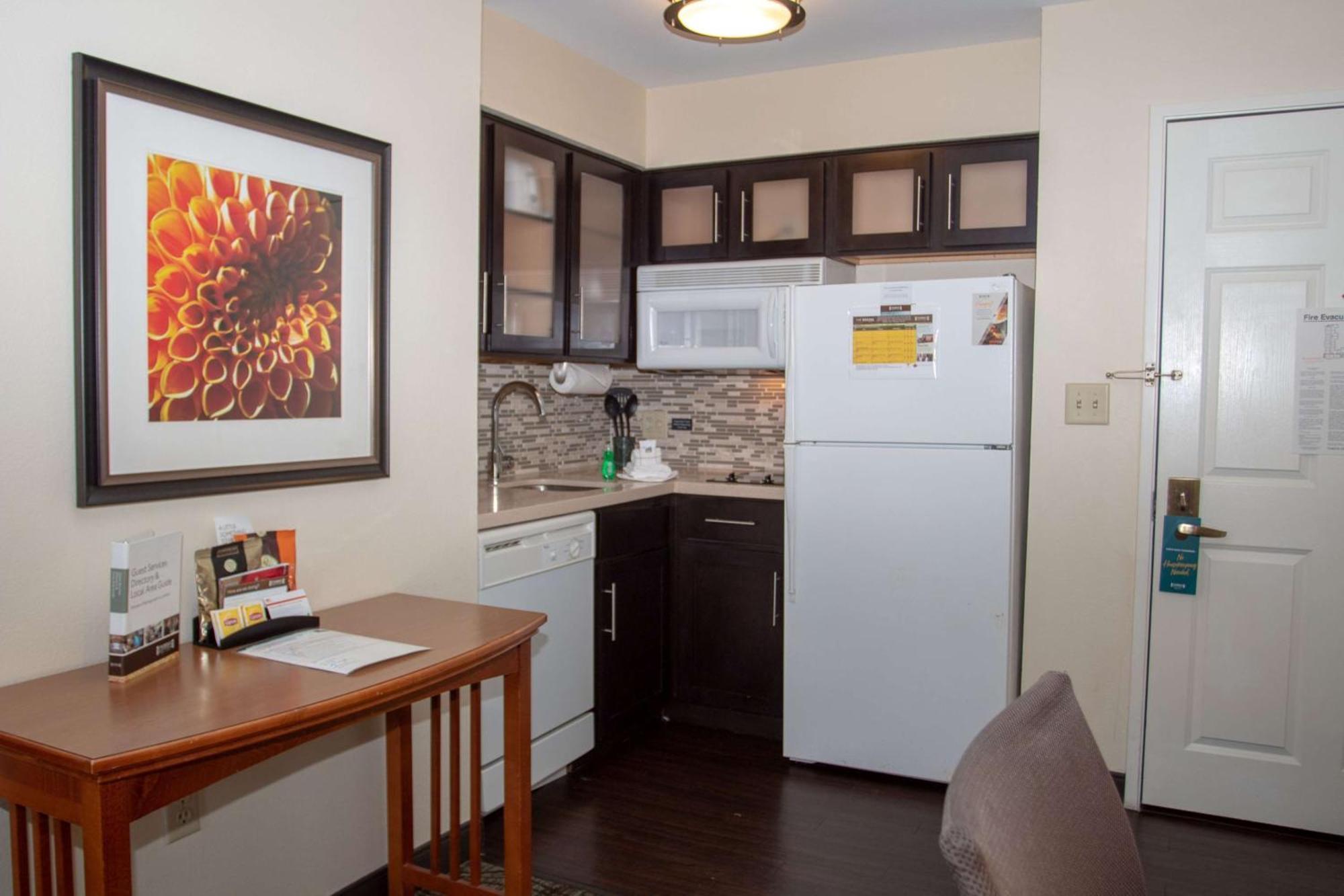 Queen Studio Suite