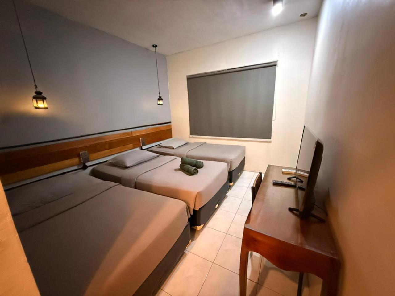 Triple Room with Bathroom