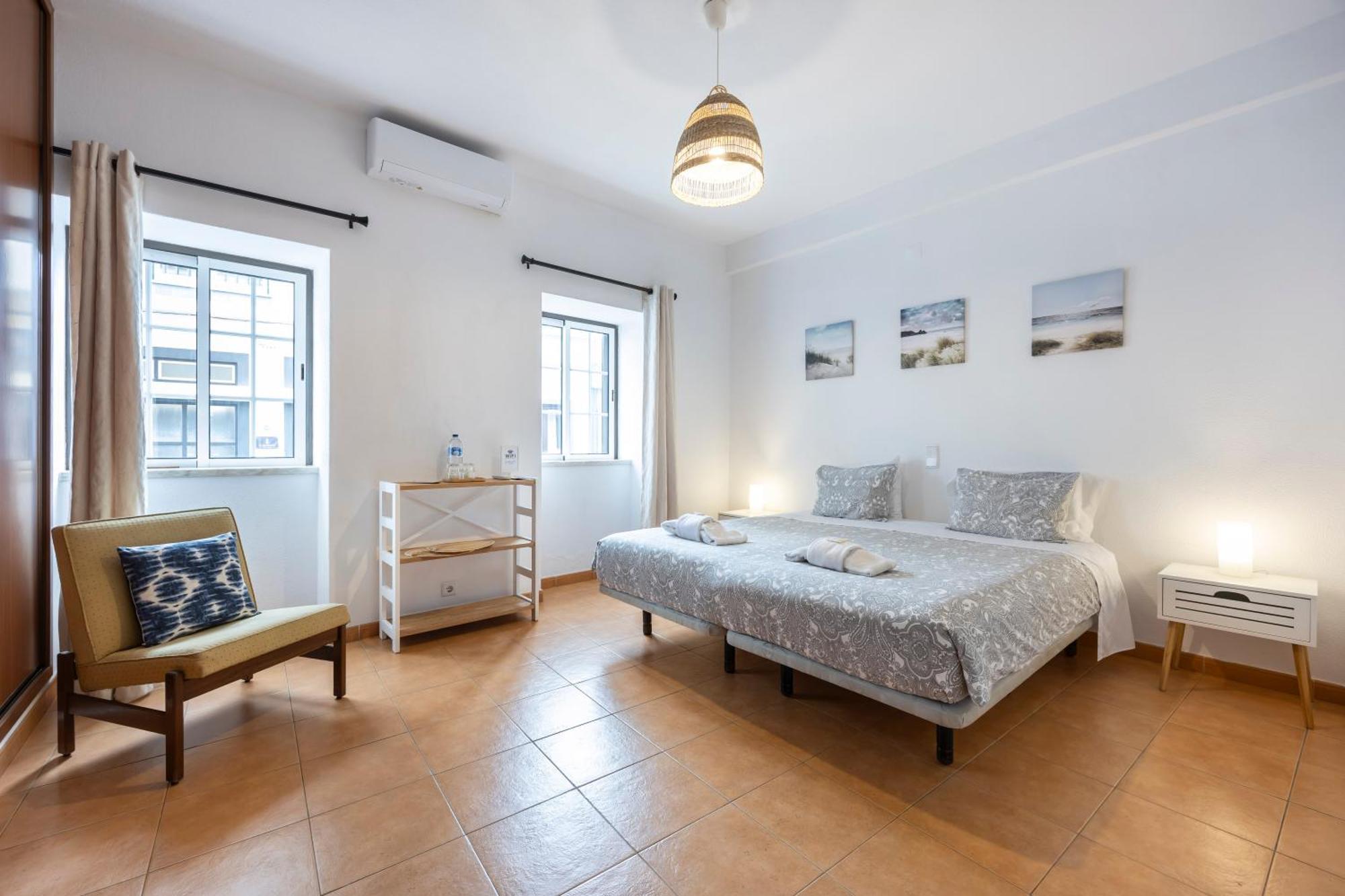 Double Room with Private External Bathroom