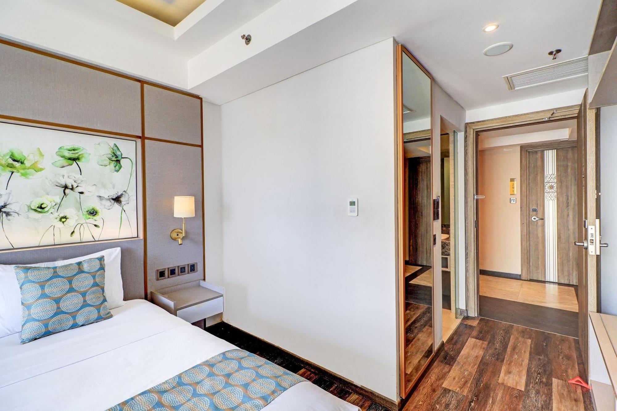 Suite Double with Balcony