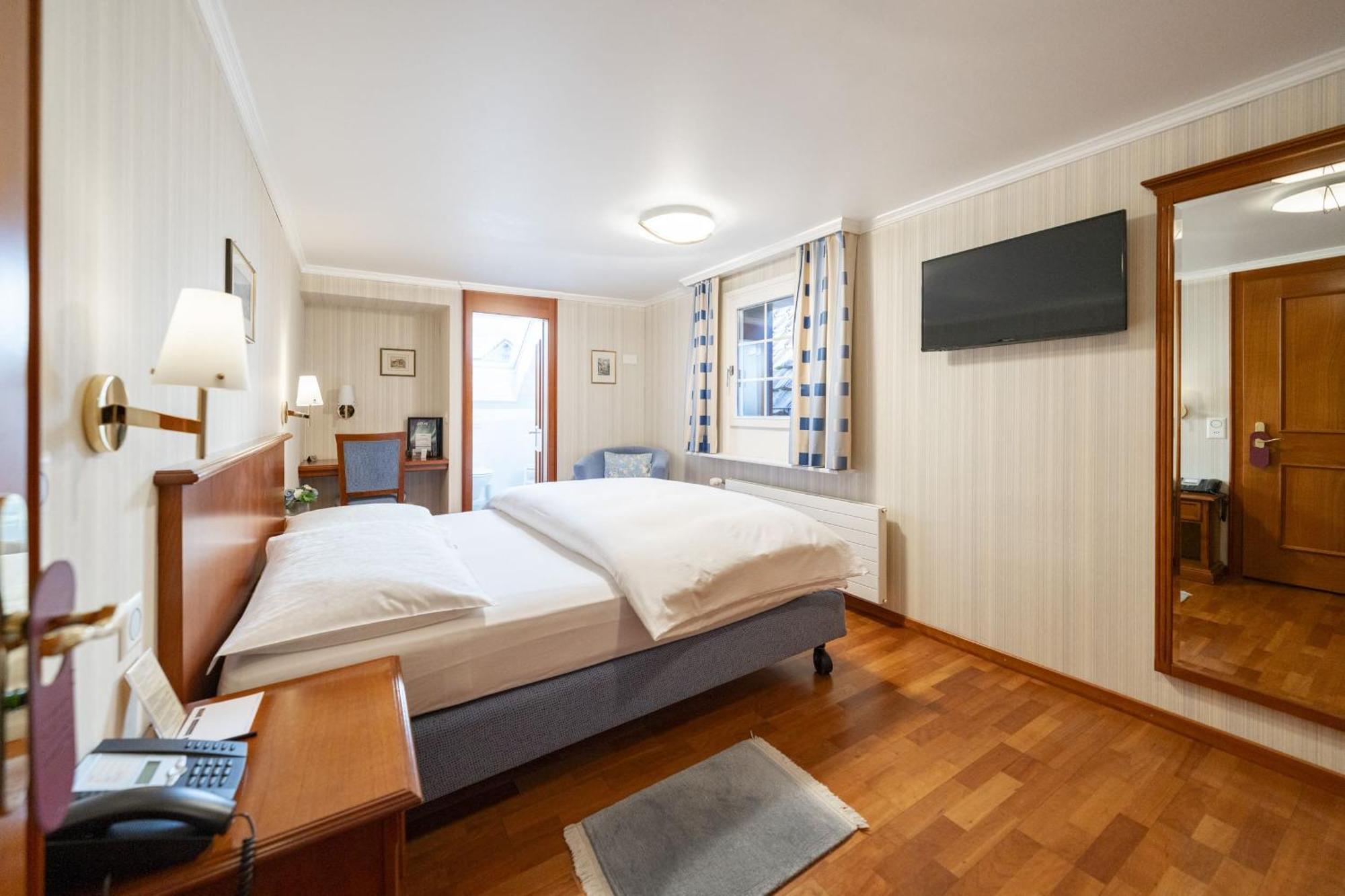 Small Double Room