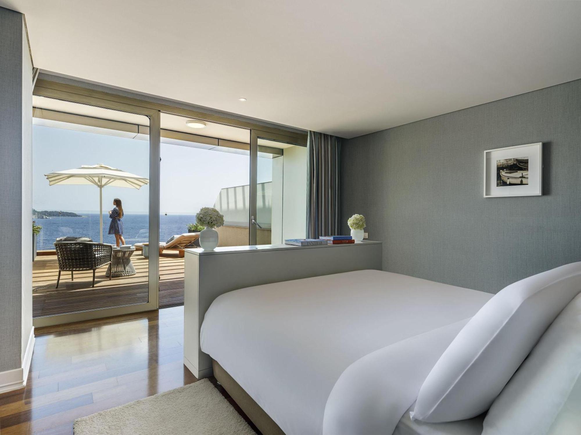 Deluxe Room Sea View