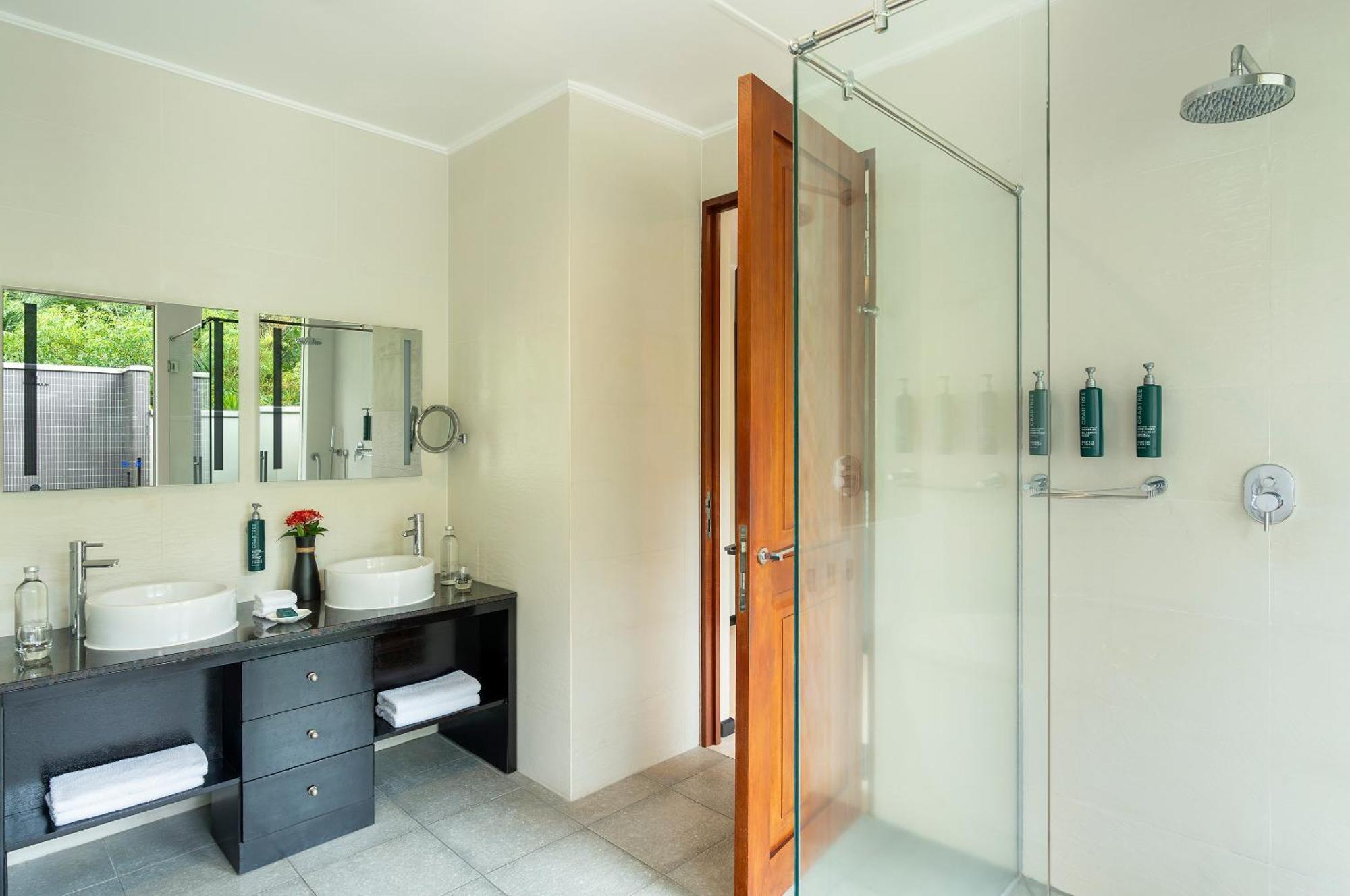 Two Bedroom Garden Oasis Family Pool Villa