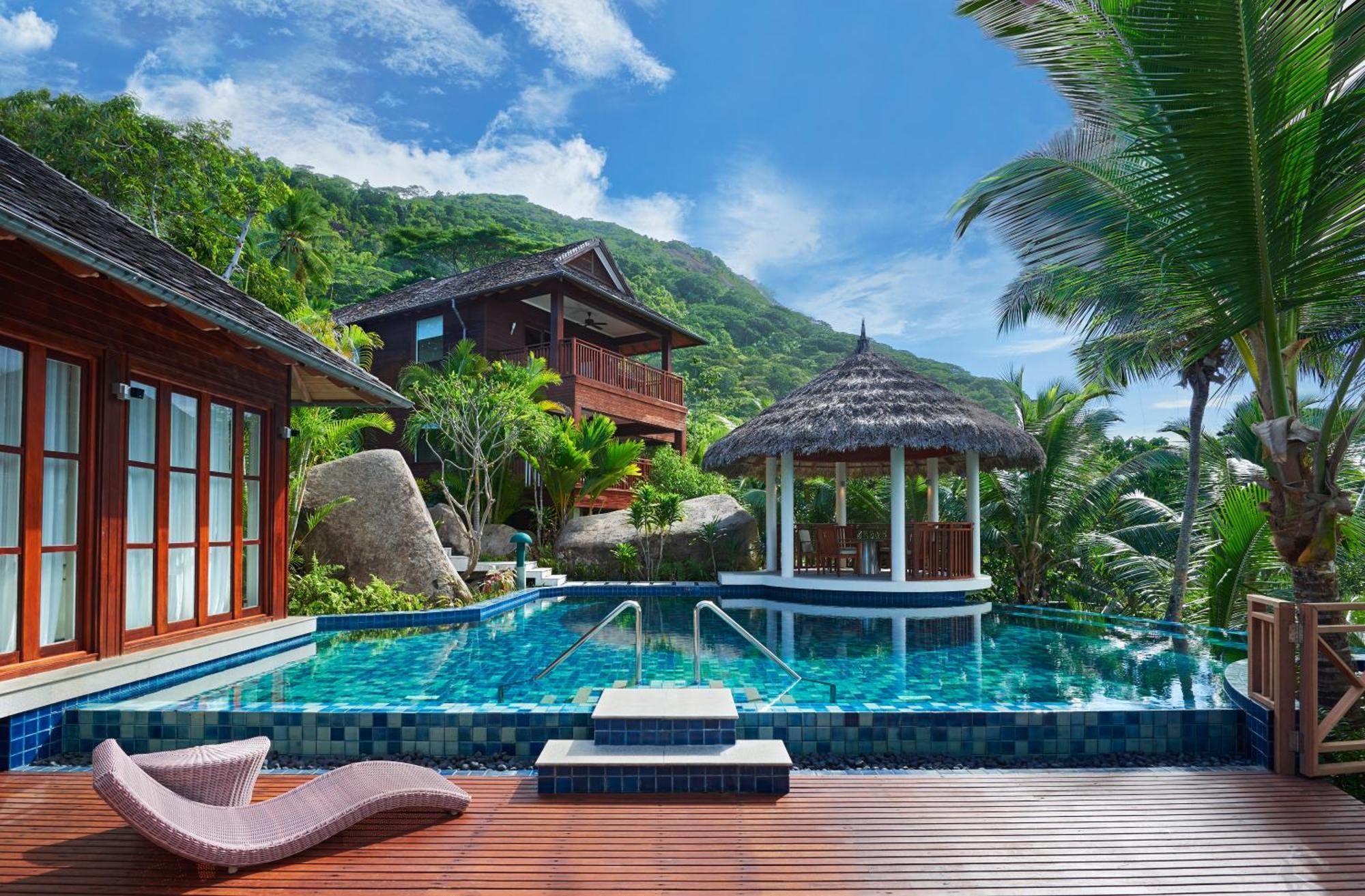 Two Bedroom Labriz Retreat