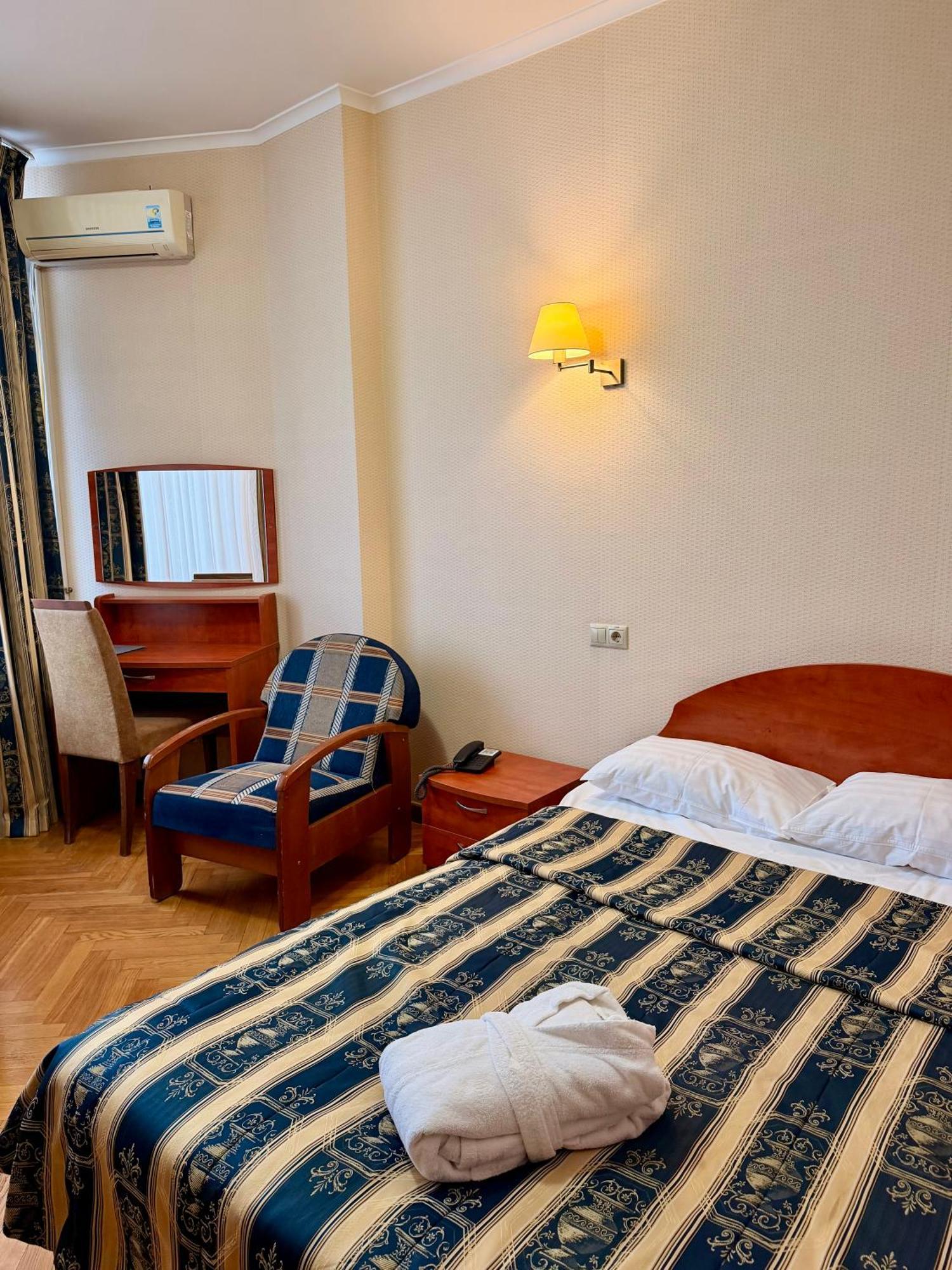 Economy Single Room