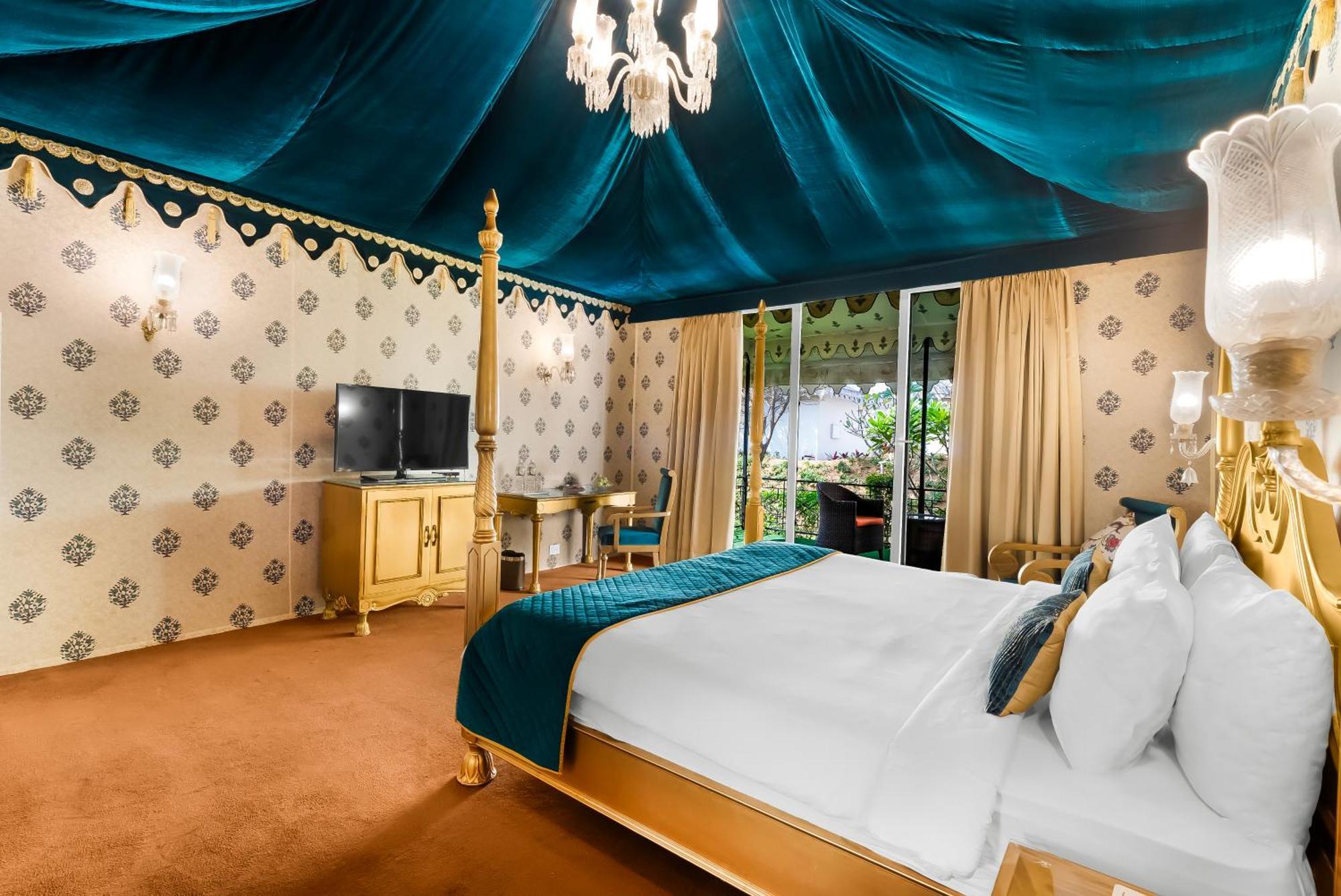 Royal Luxury Tent