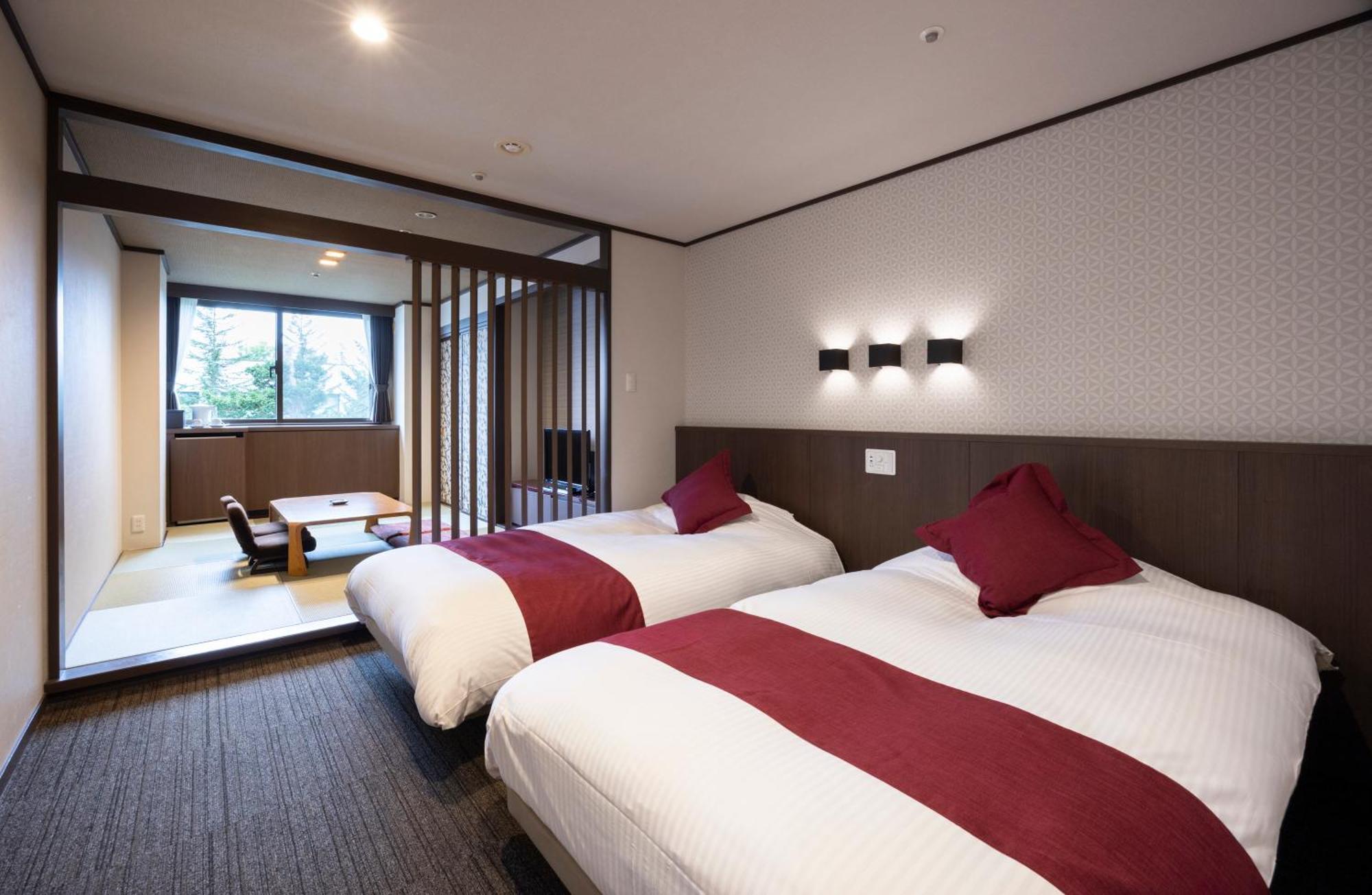 Superior Room with Tatami Area - Non-Smoking