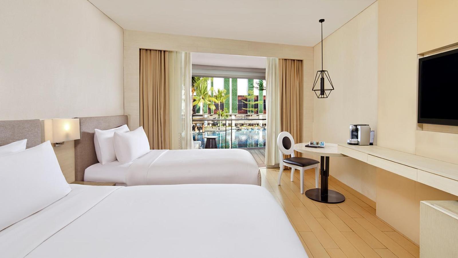 2 Twin Beds, Pool View, Balcony, Deluxe Room with Free Daily Mini-bar