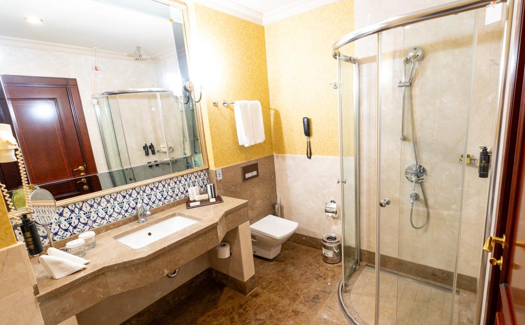 Executive Room