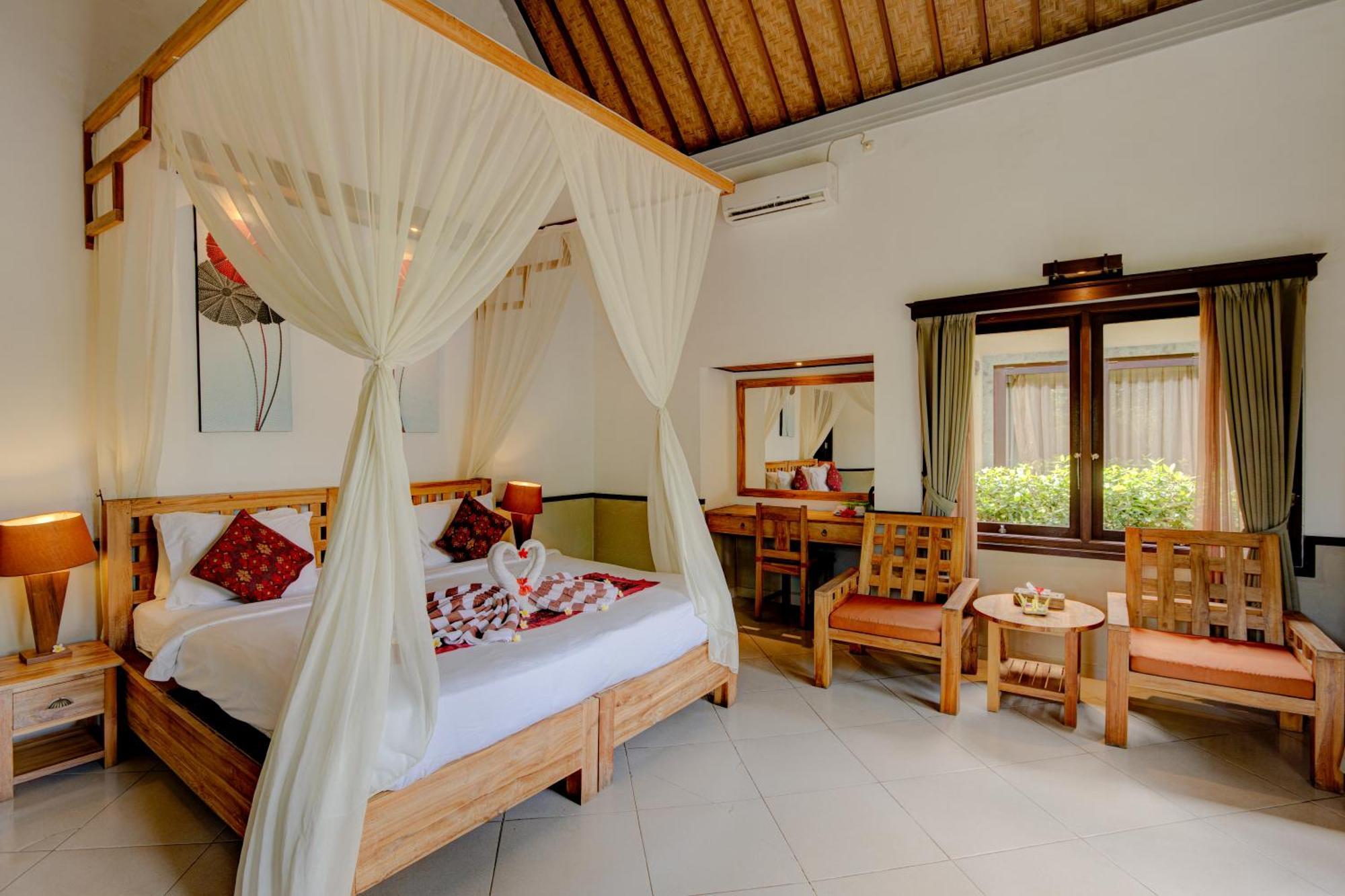 Spacious Suite Room with Rice Field Views & Bathtub