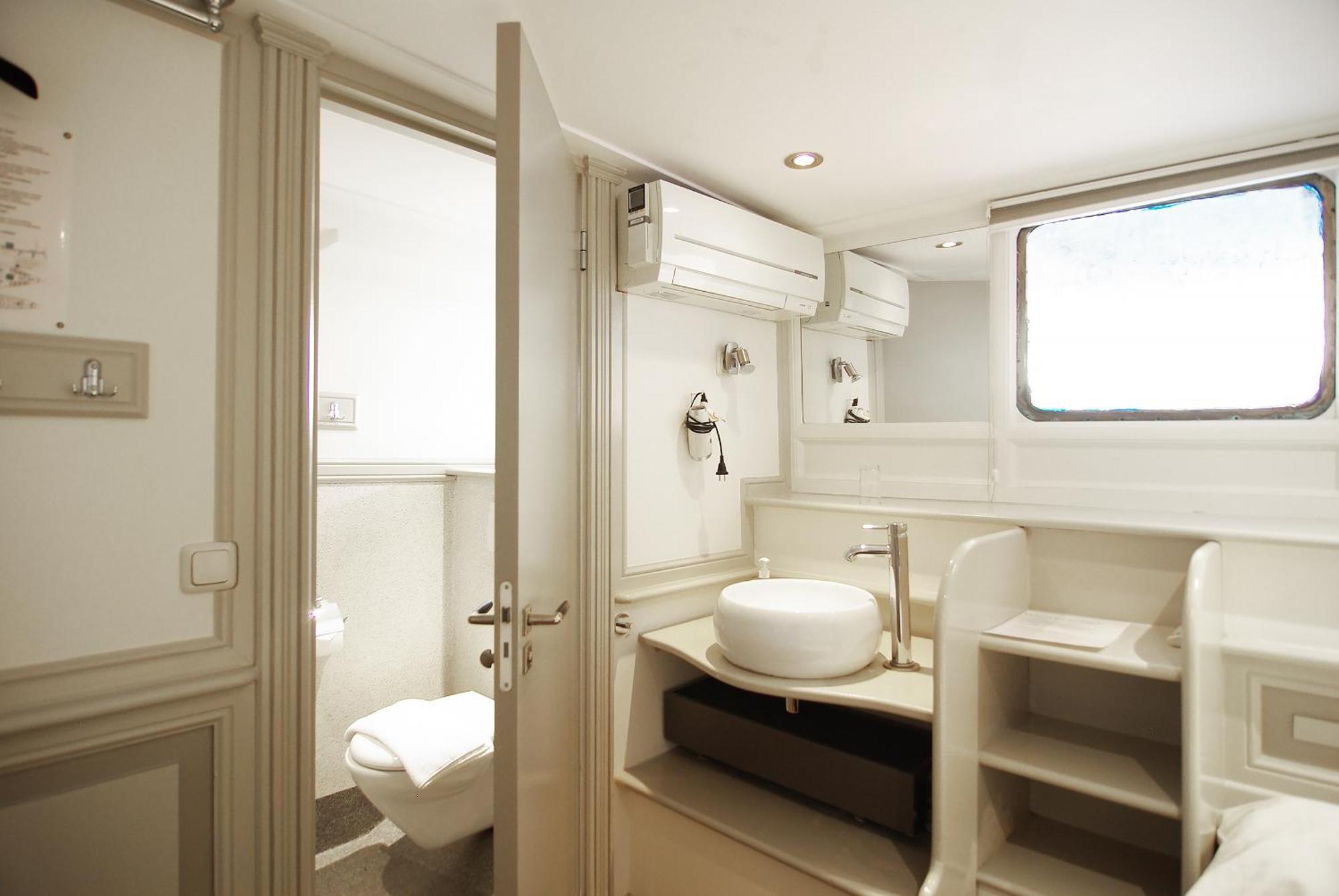 Single Room with Private Bathroom