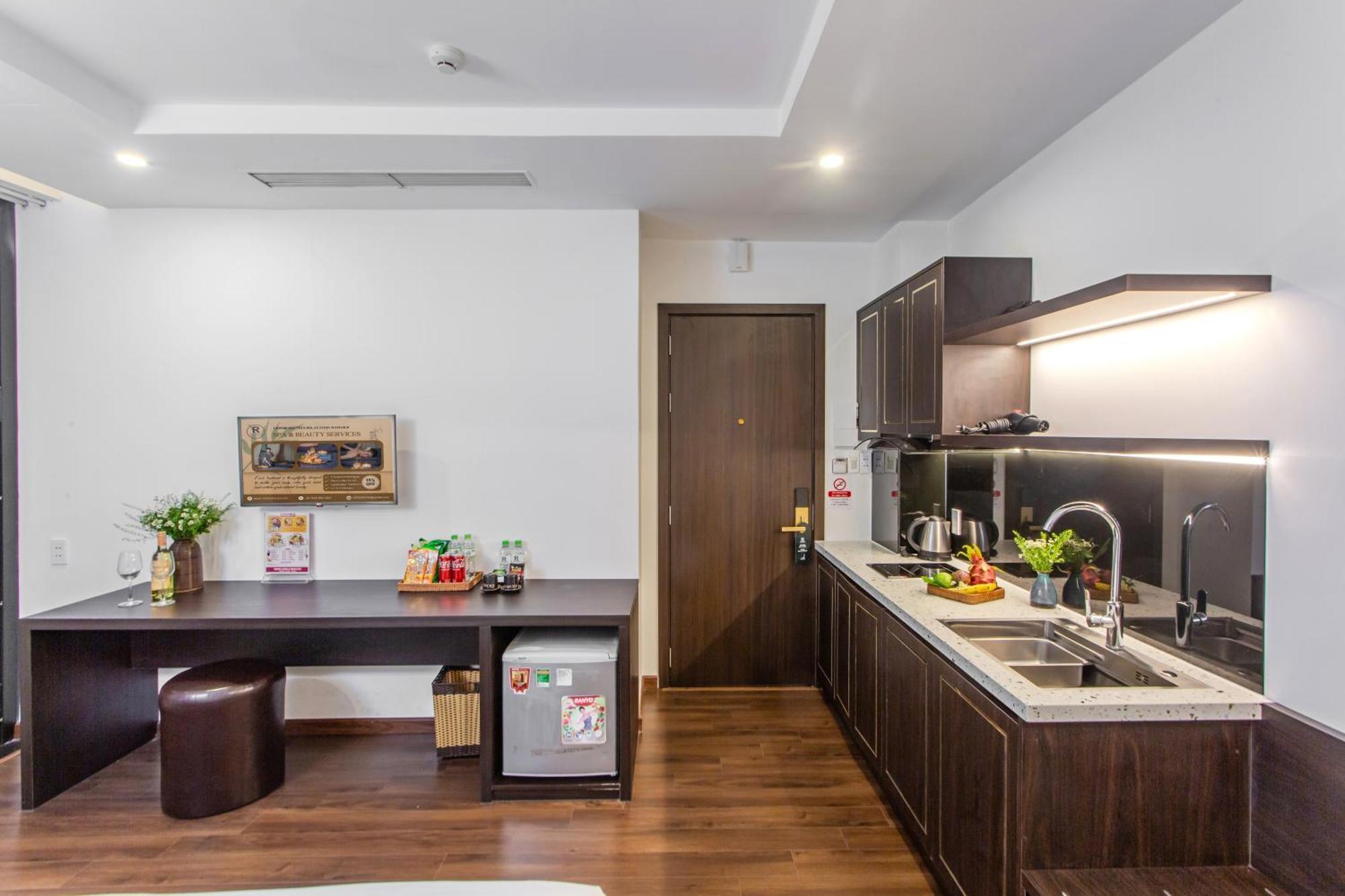 King Suite with Sea View