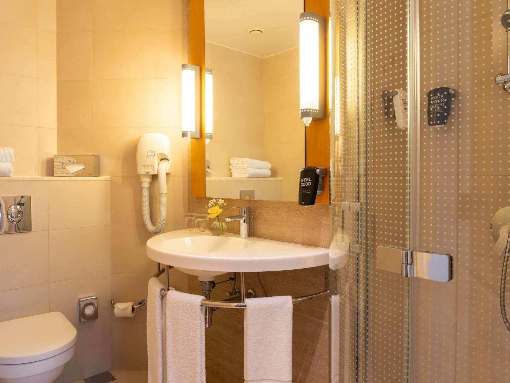 Premium Twin Room