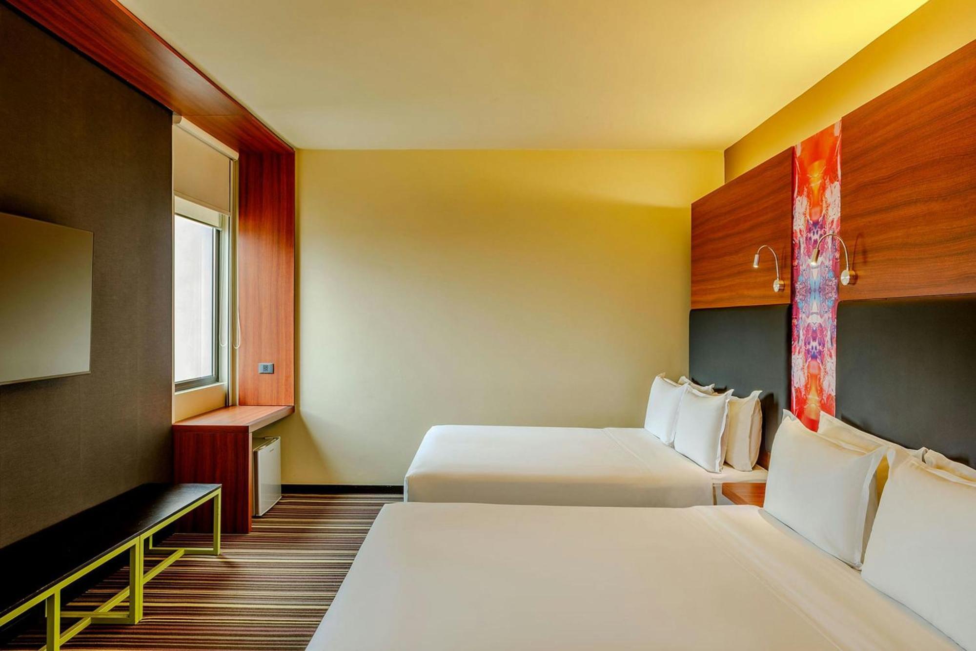 ALOFT, Guest room, 2 Queen, City view