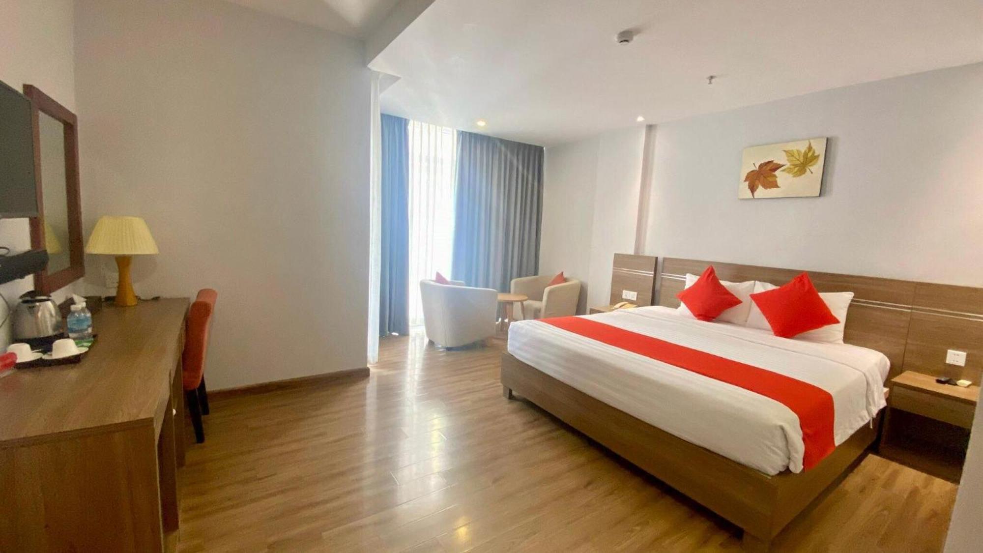 Deluxe Double or Twin Room