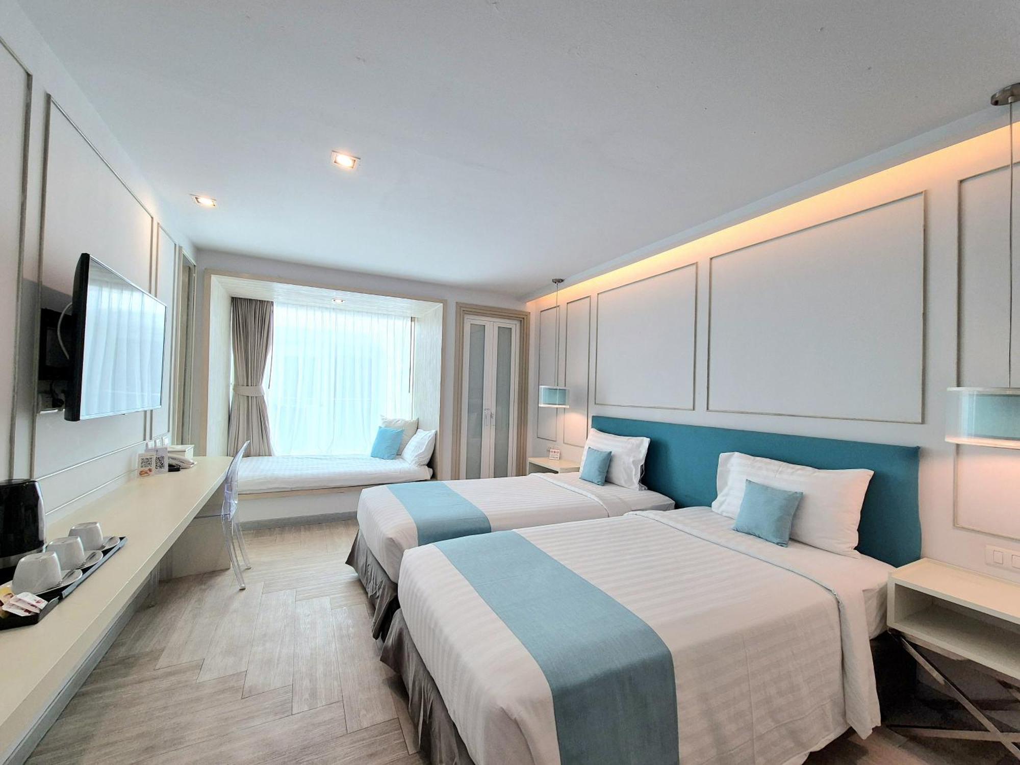Deluxe Double or Twin Room