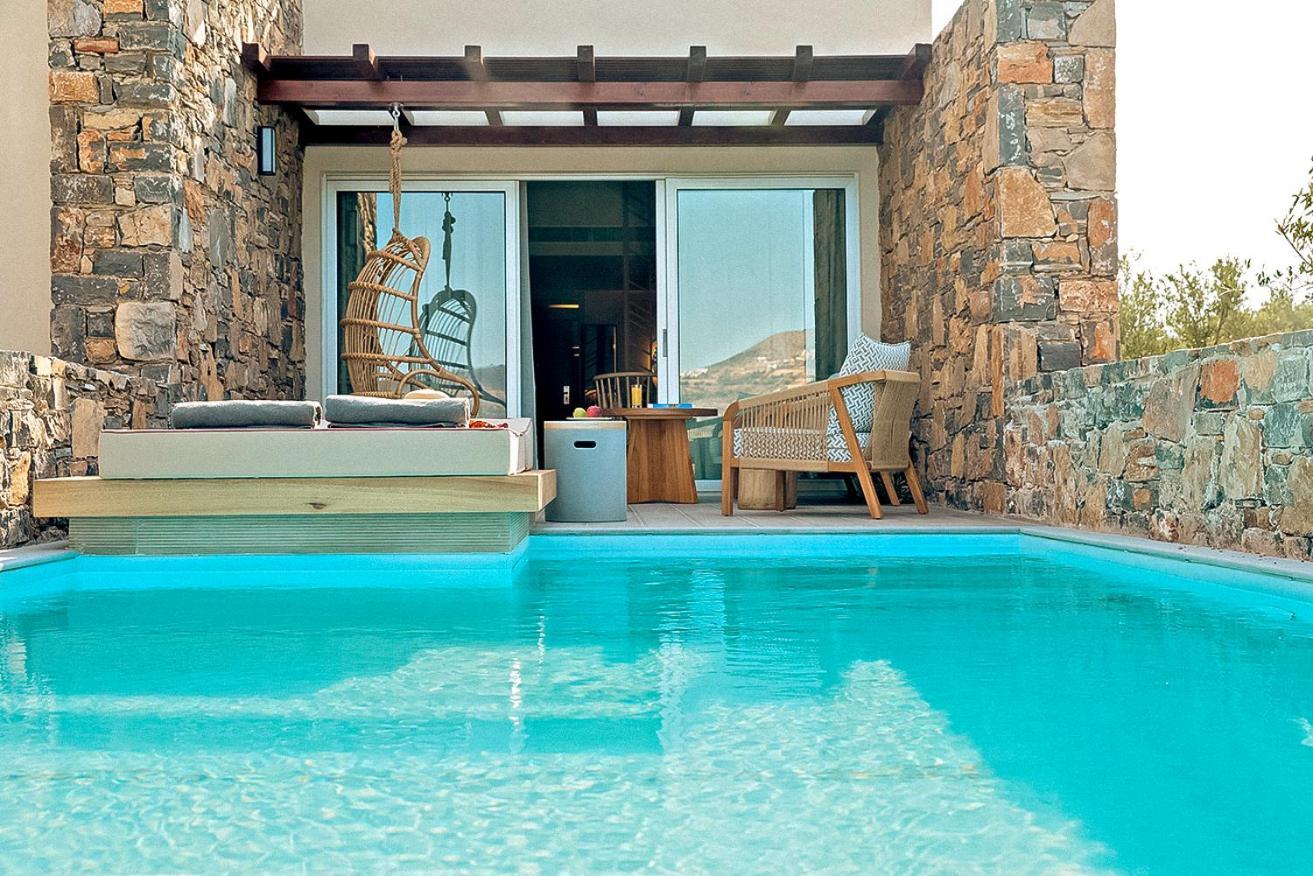 Maisonette with Private Pool