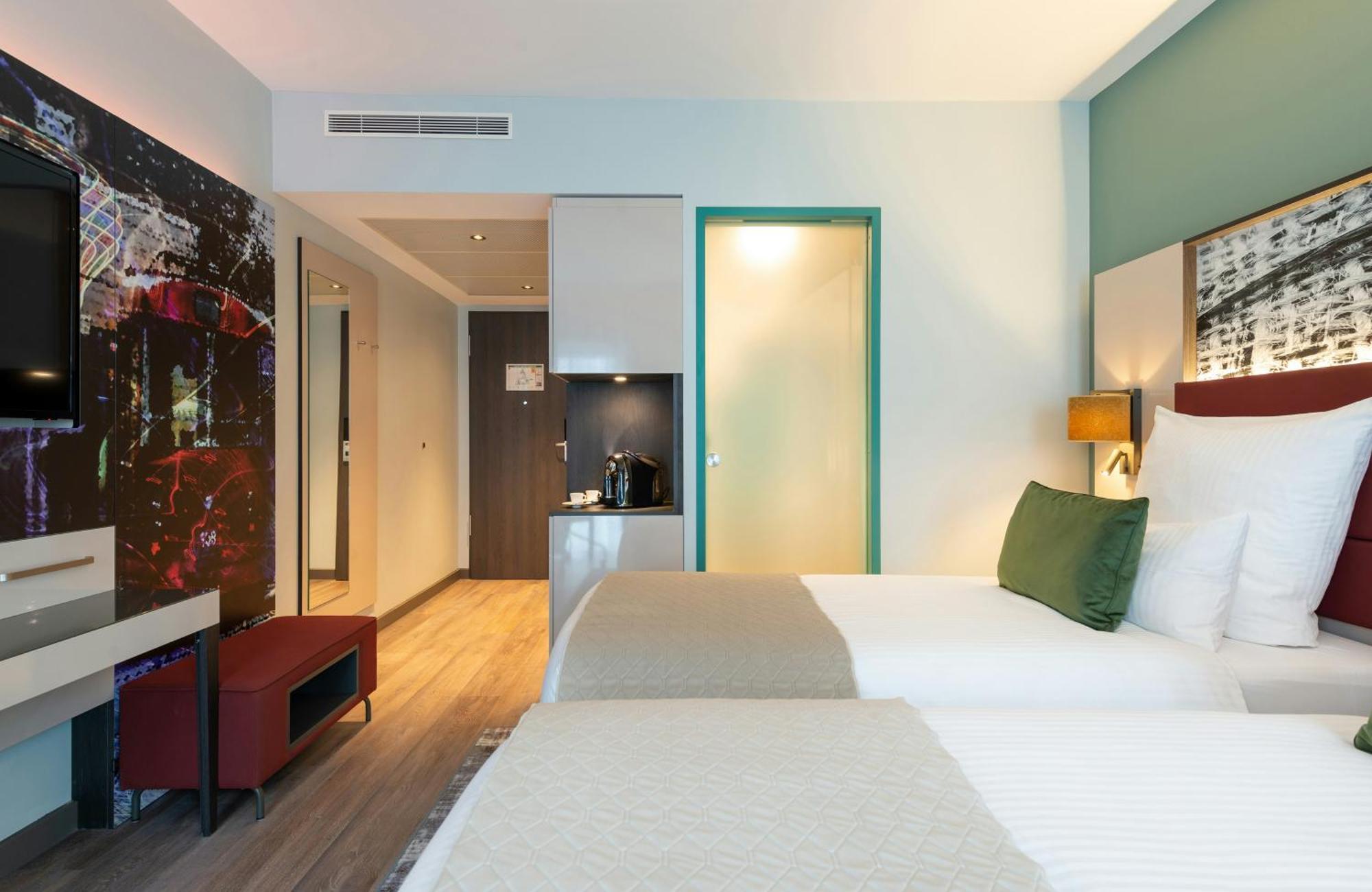 Comfort Twin Room