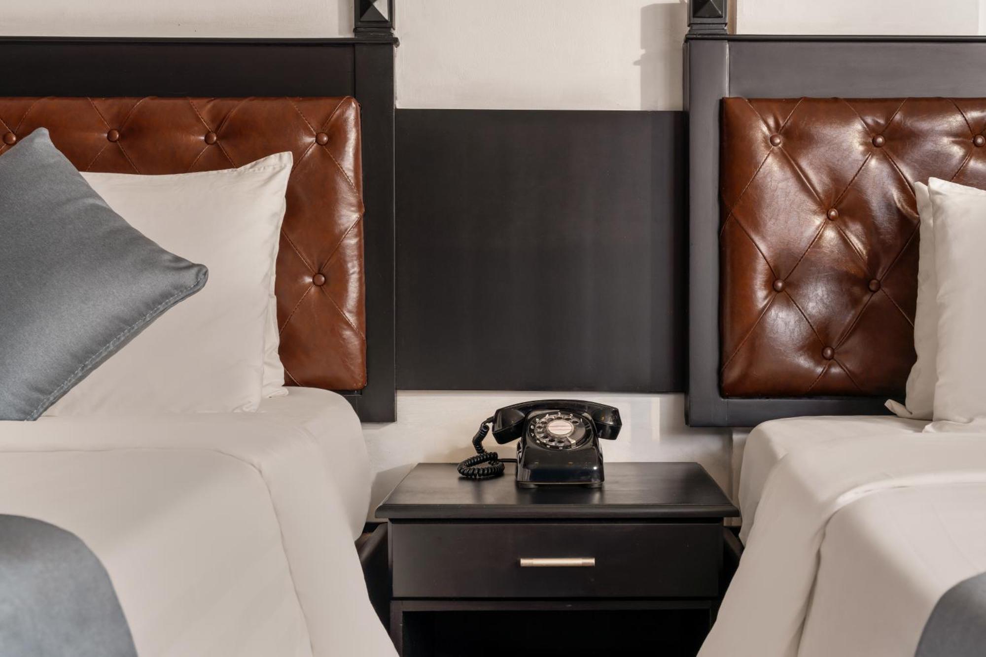 Deluxe Triple Room with Sea View