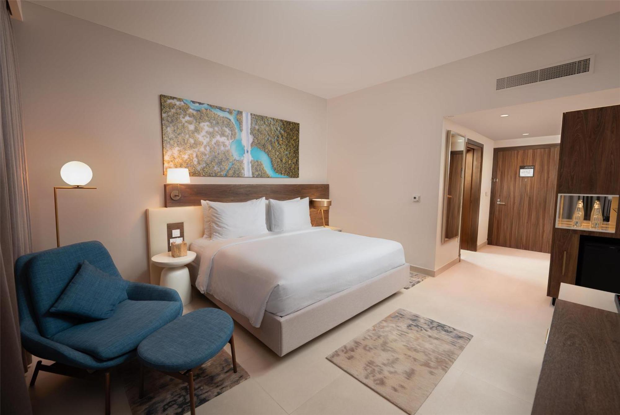 Deluxe King Room