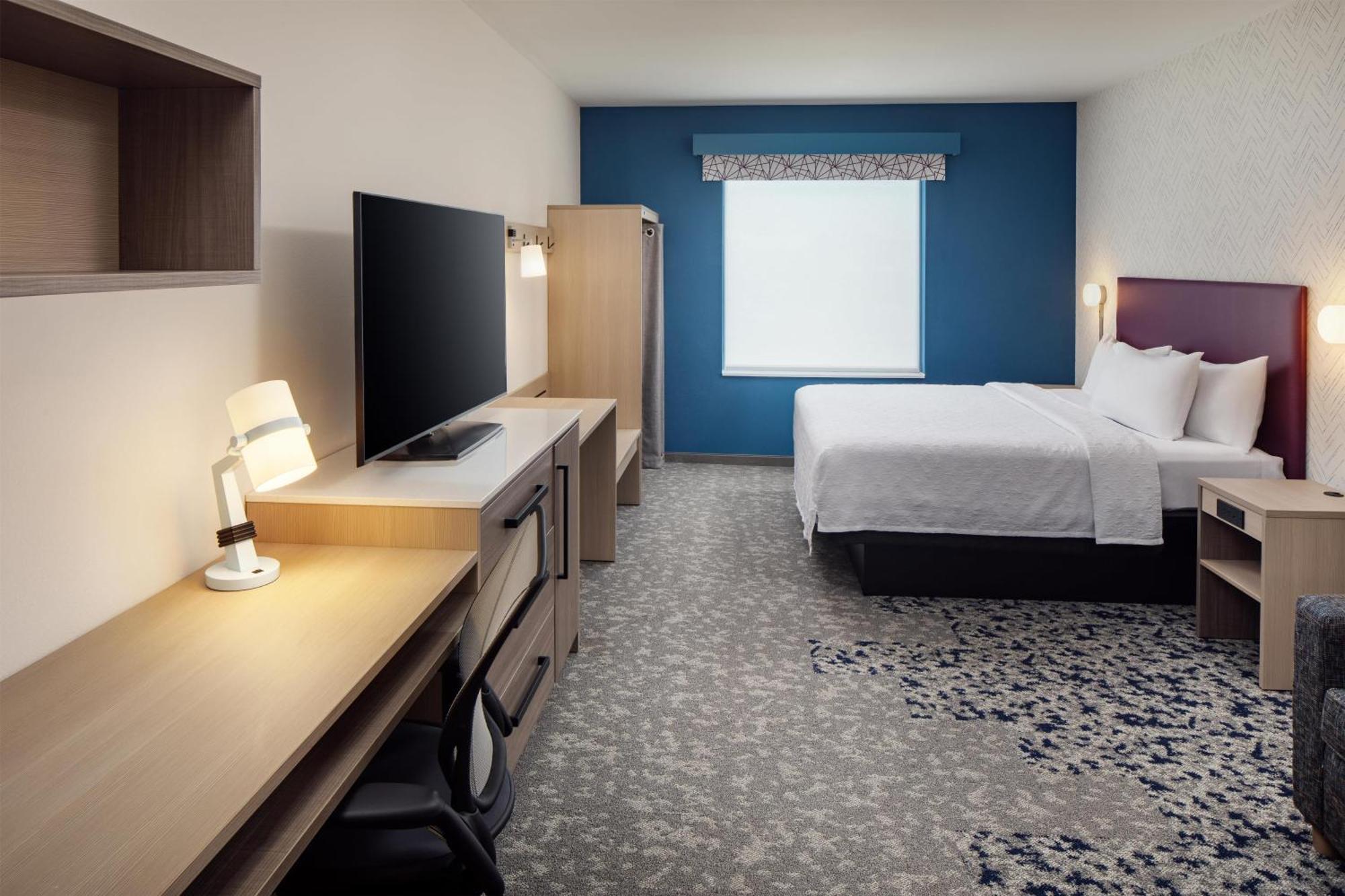 King Studio Suite