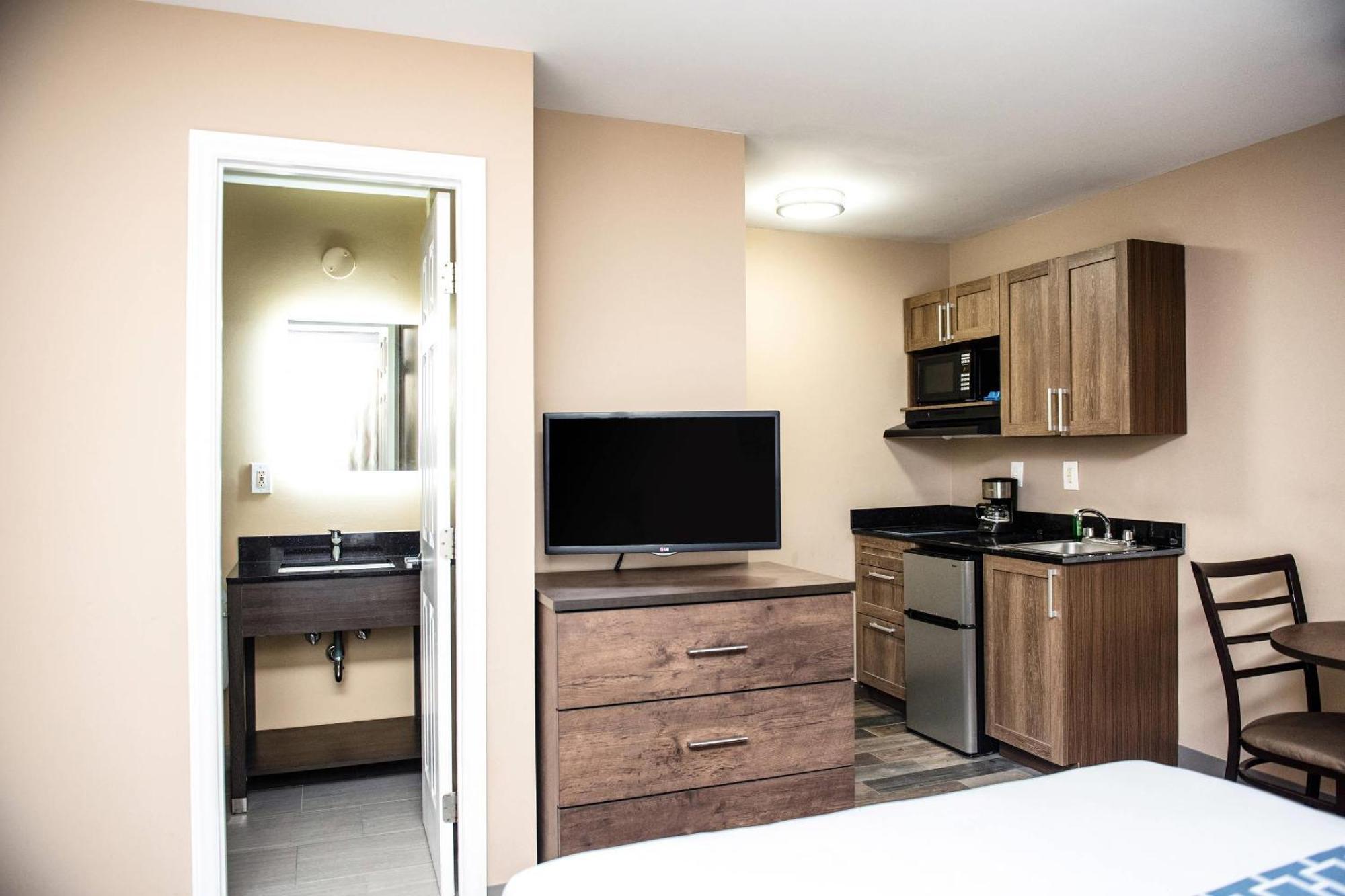 Single Room with One Single Bed - Mobility Access/Non-Smoking