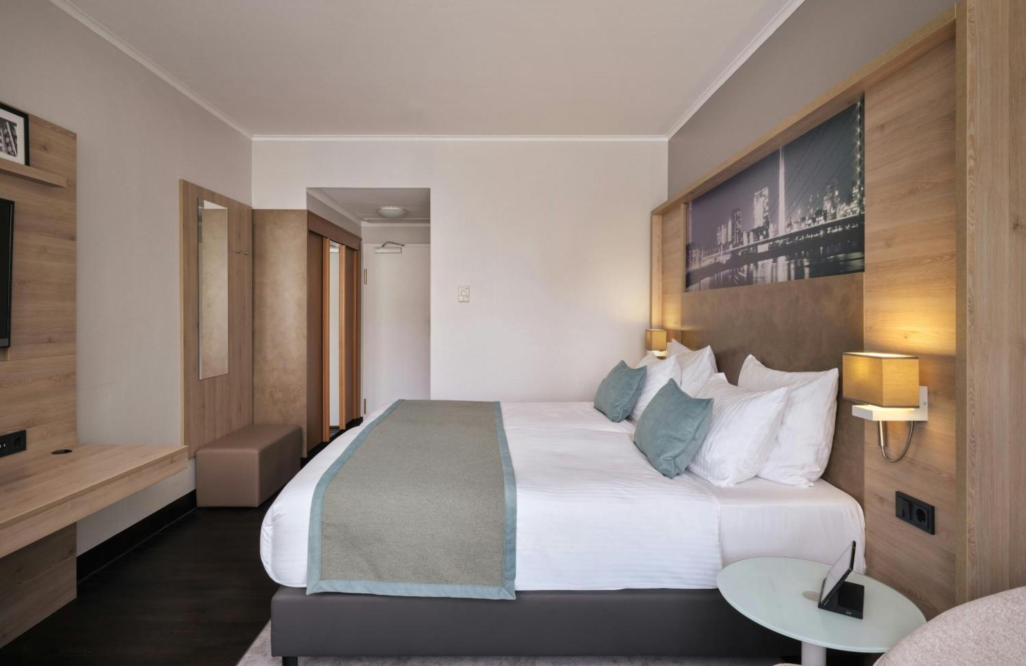 Comfort Double or Twin Room