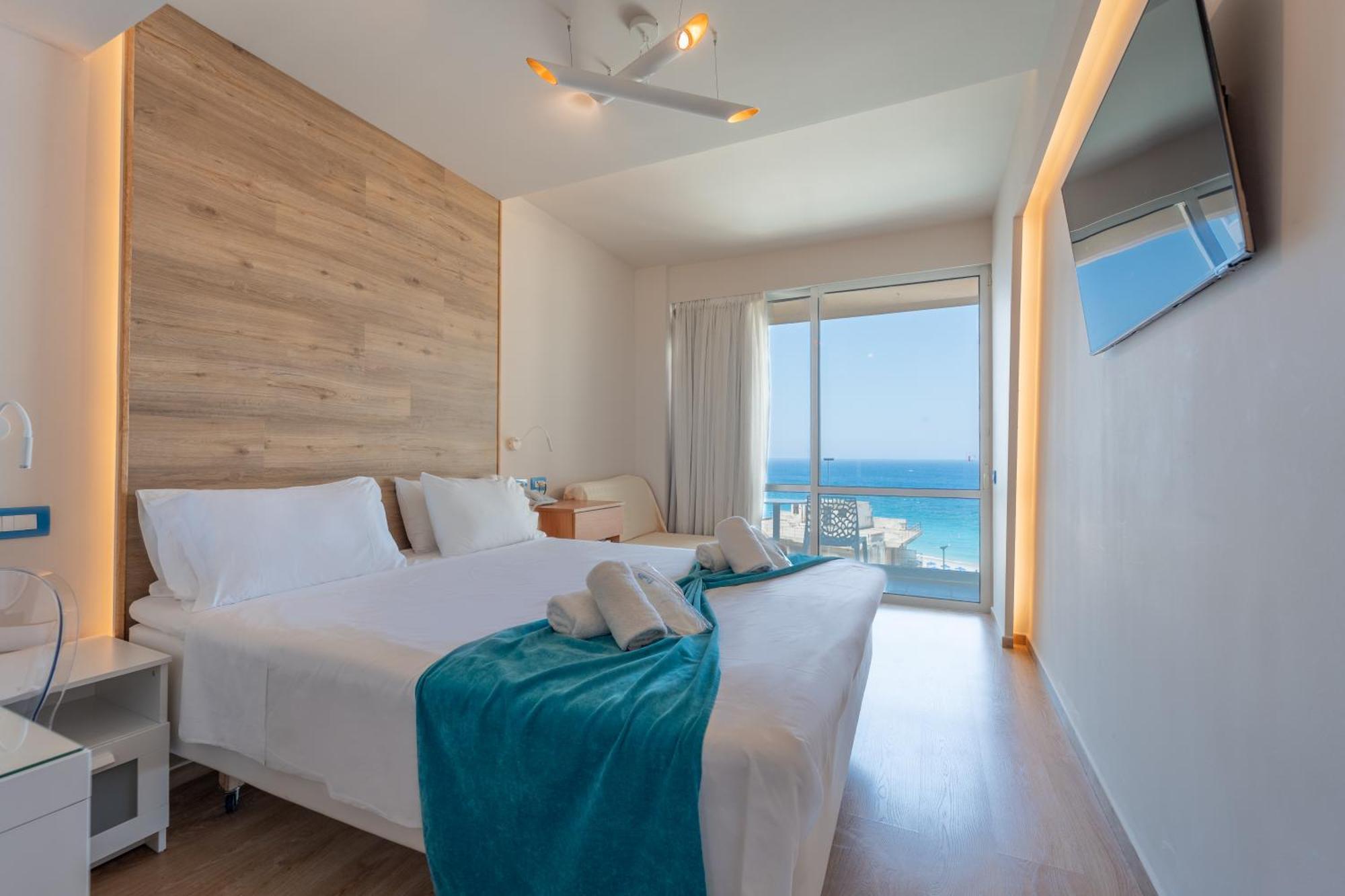 Partial Sea View Room