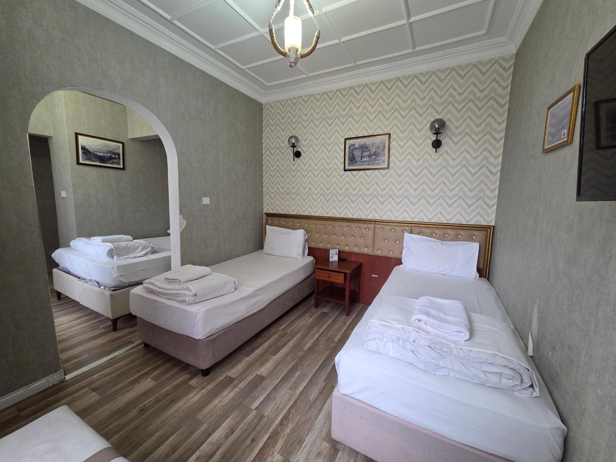 Comfort Quadruple Room
