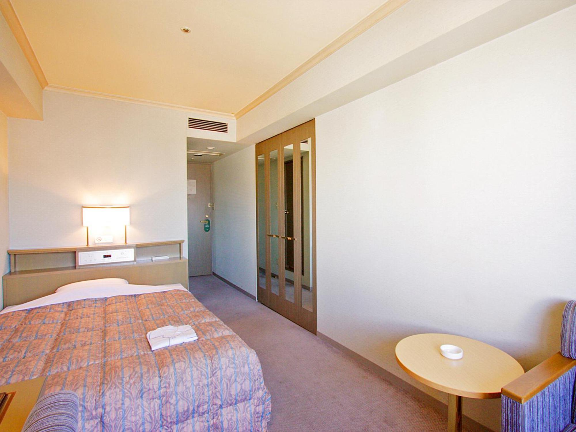 Double Room with Small Double Bed - Non-Smoking