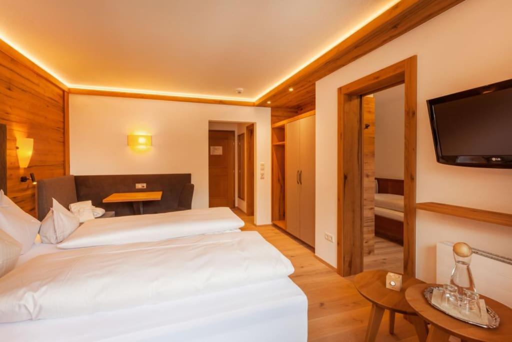 Junior Suite - Main Building