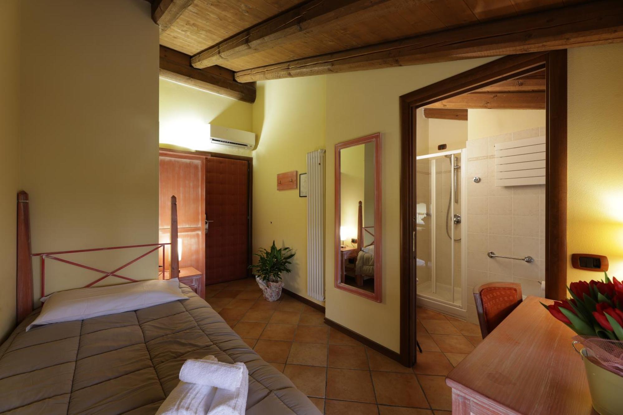 Single Room