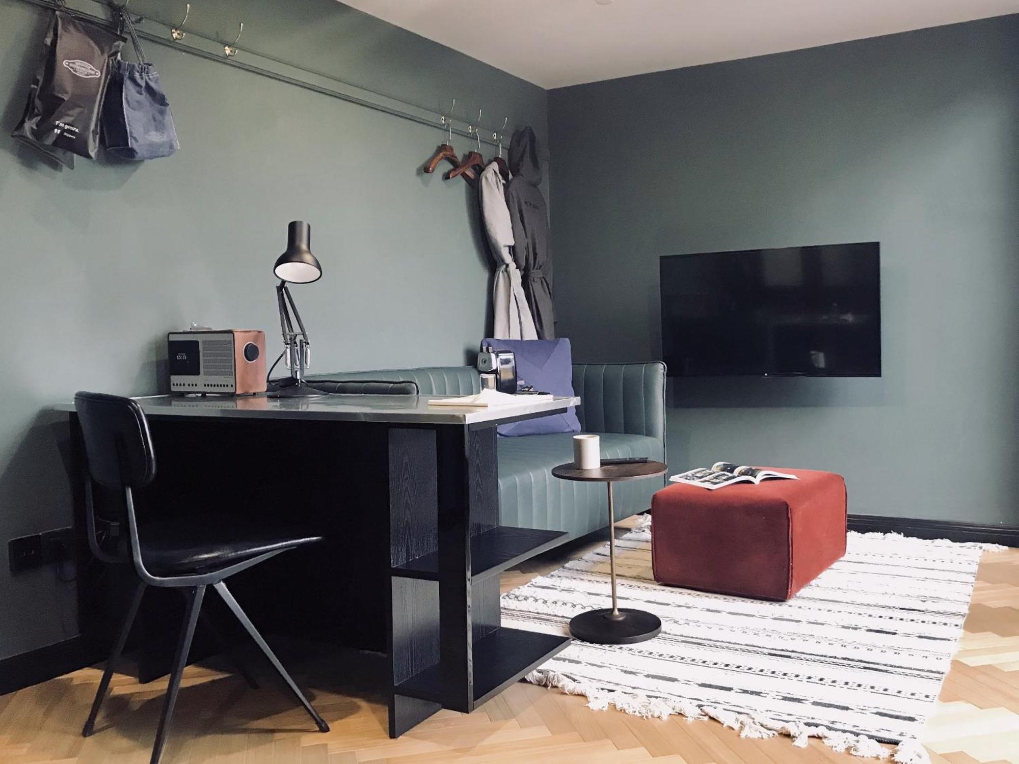 King Room with Garden View