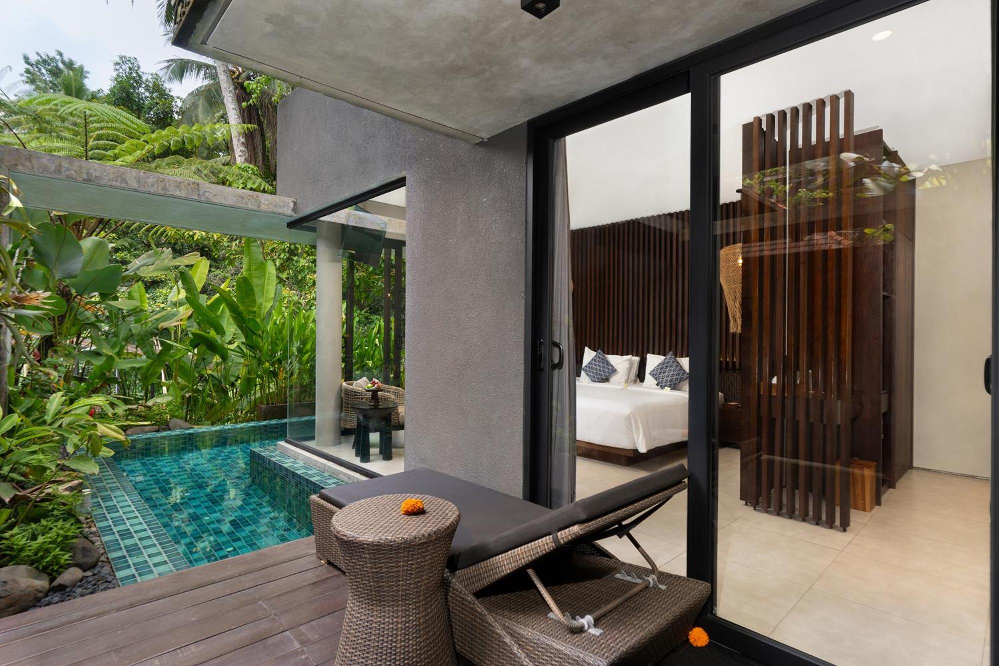 One-Bedroom Villa with Plunge Pool